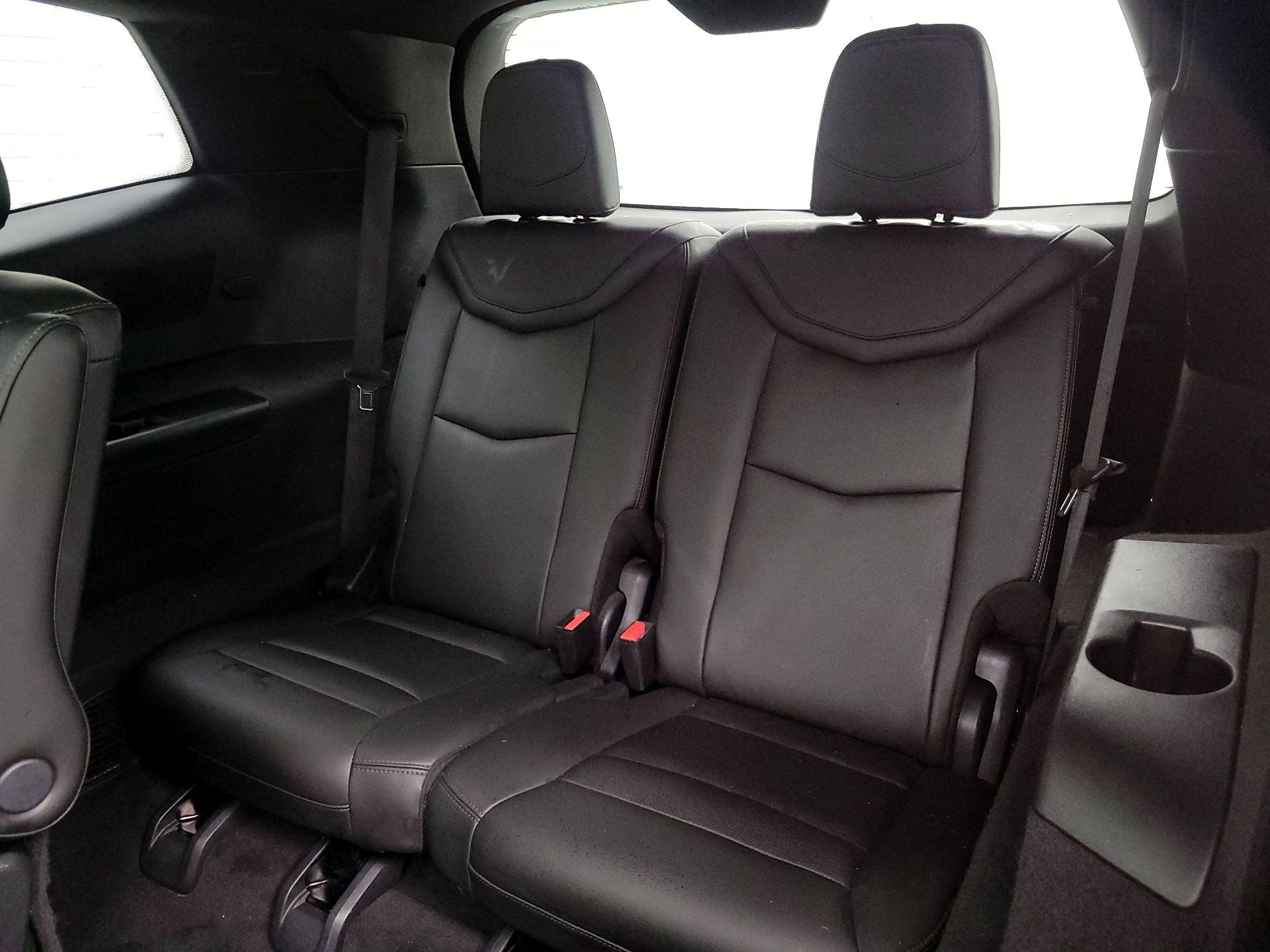 Thumbnail: 2021 Cadillac XT6 - 19