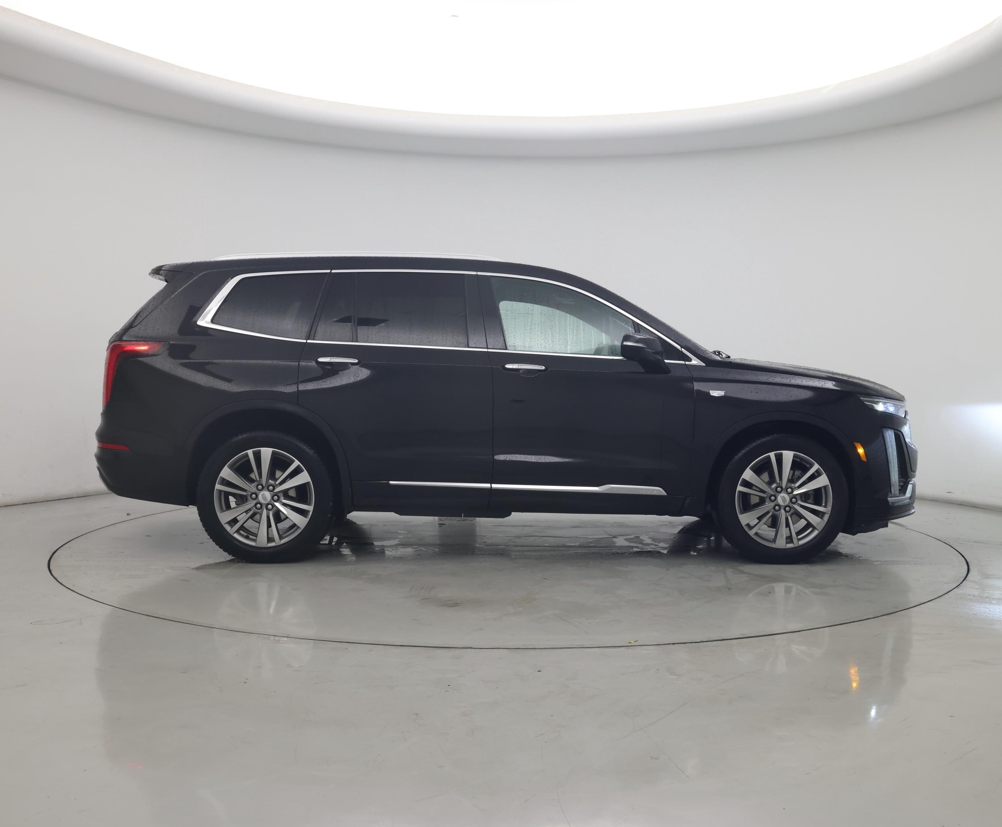 Thumbnail: 2021 Cadillac XT6 - 7