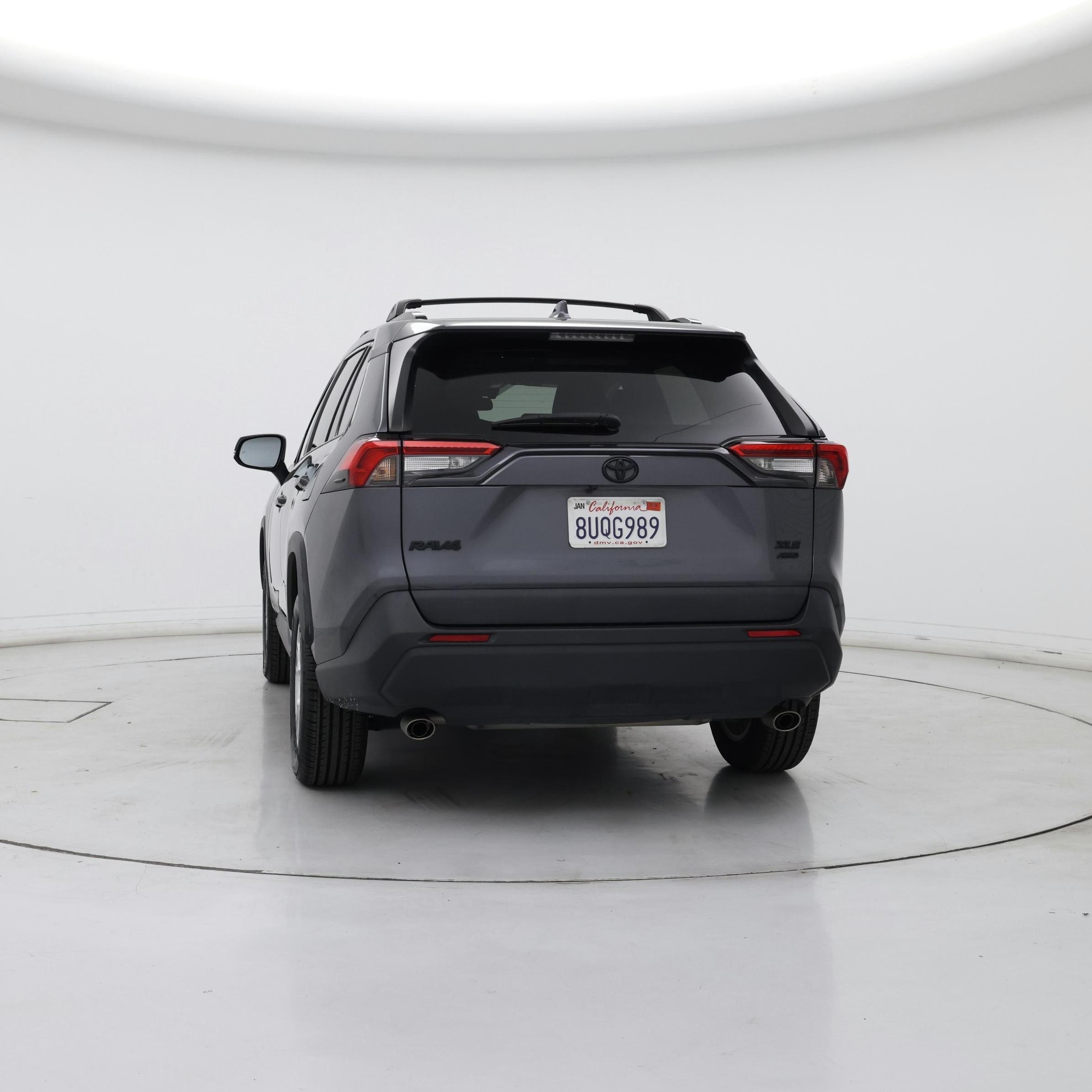 Thumbnail: 2021 Toyota RAV4 - 6