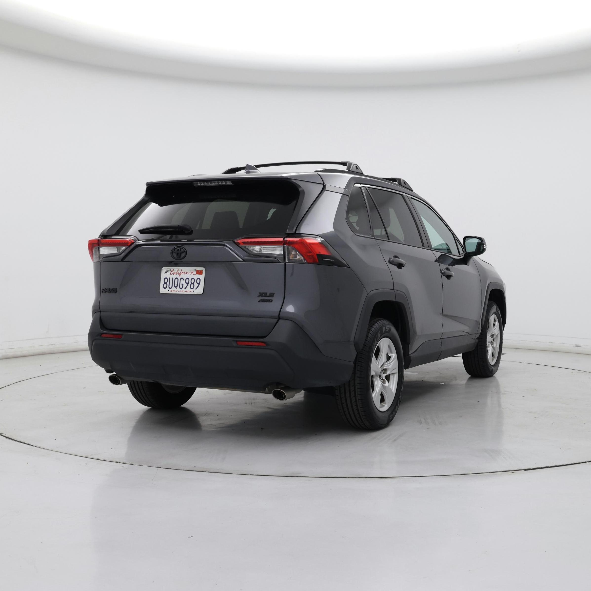 Thumbnail: 2021 Toyota RAV4 - 8
