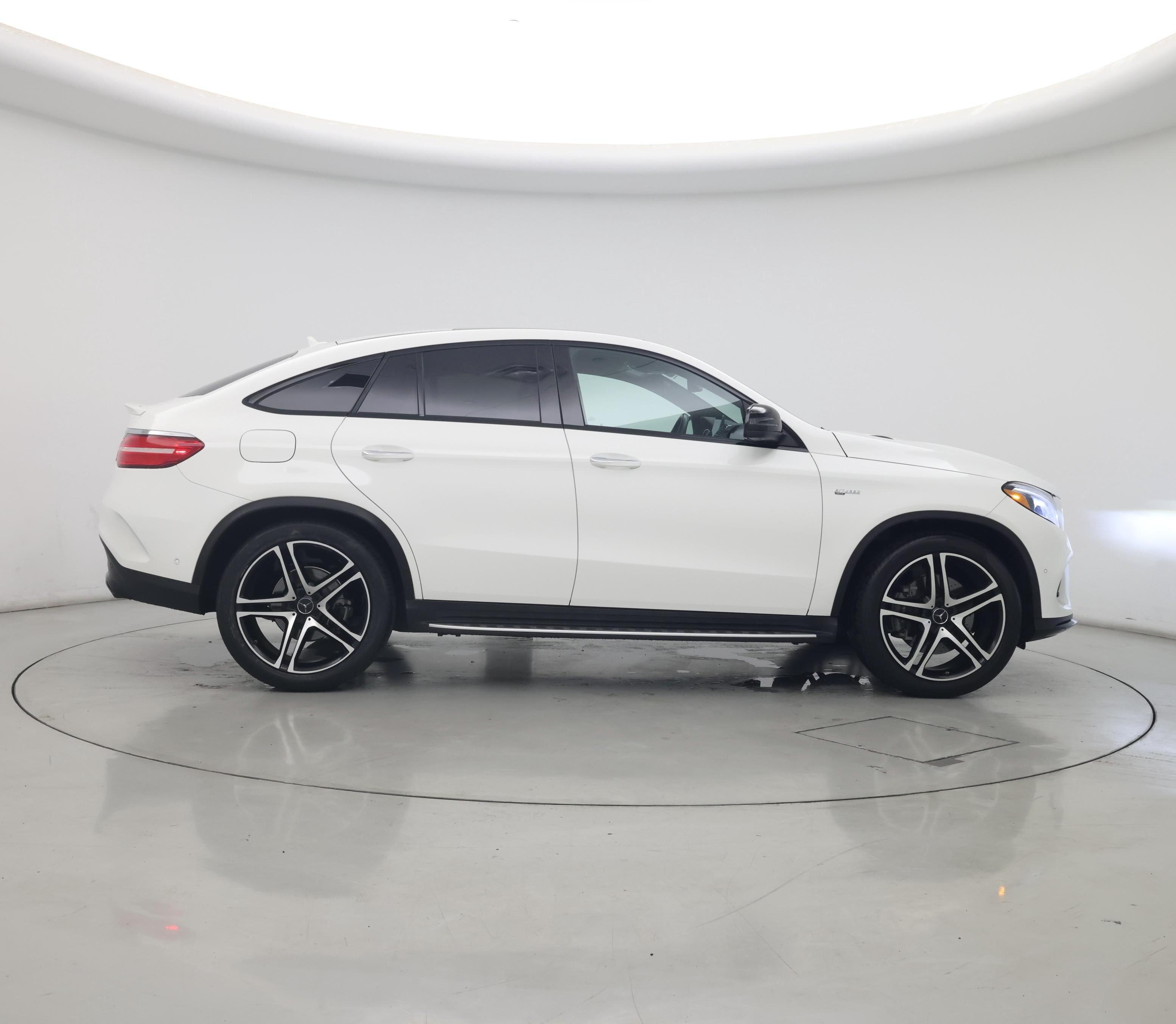 Thumbnail: 2019 Mercedes-Benz GLE - 7