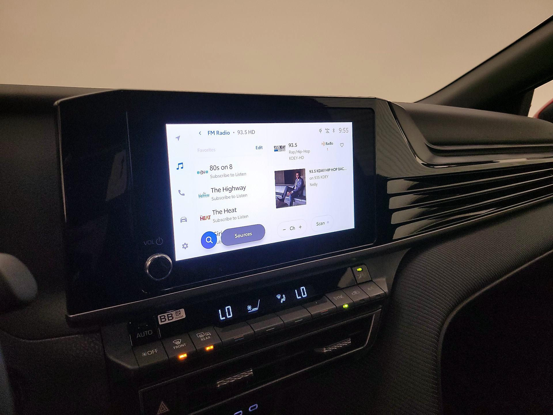 Thumbnail: 2025 Toyota Camry - 15