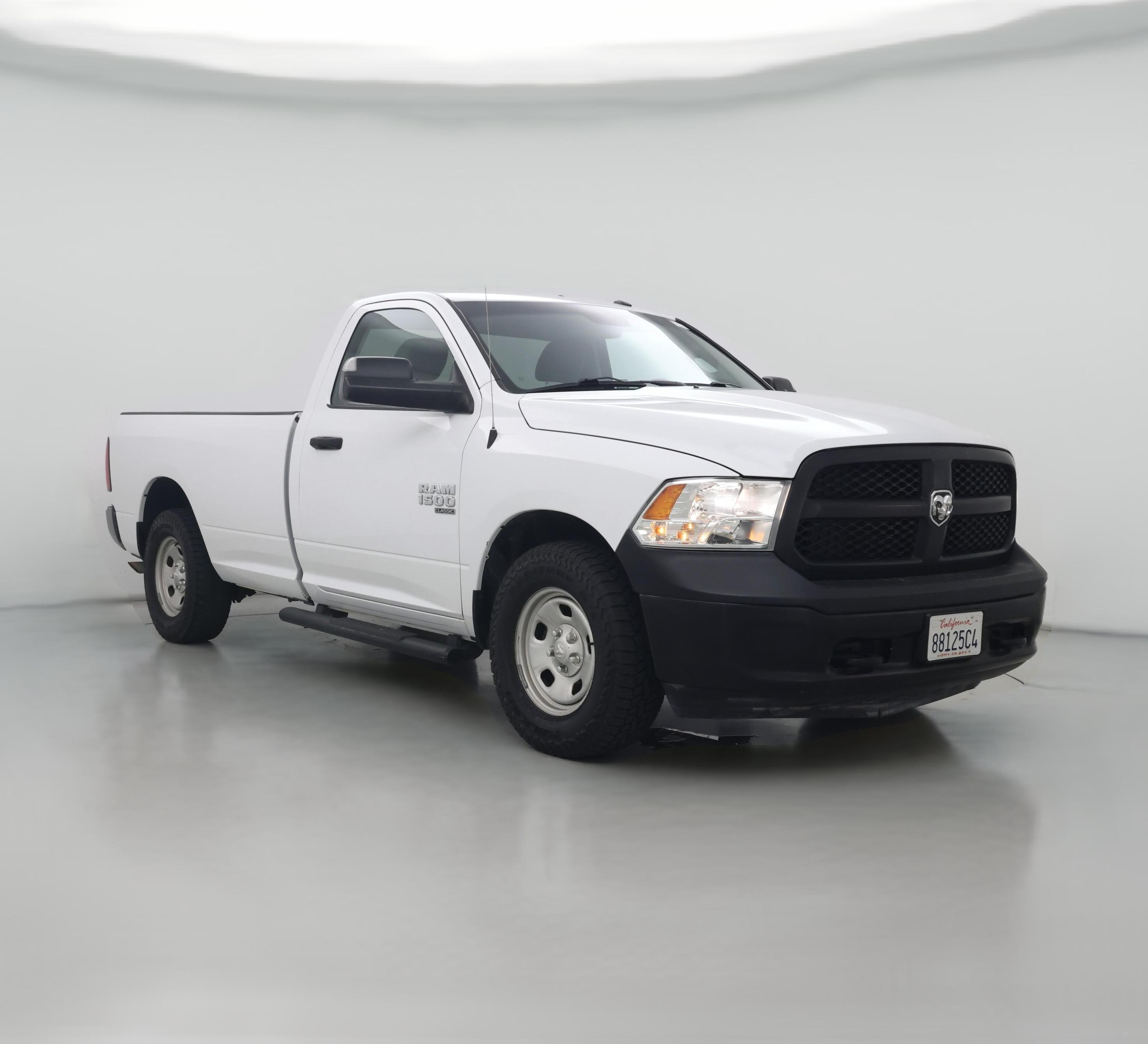 Thumbnail: 2019 RAM 1500 Classic - 1