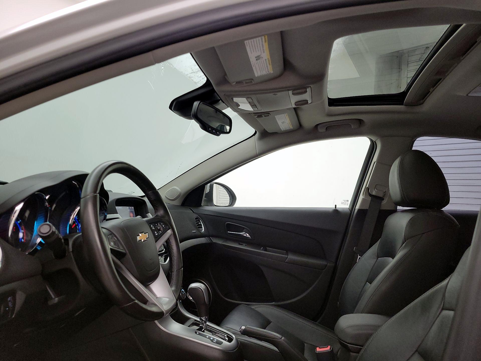 Thumbnail: 2016 Chevrolet Cruze - 19