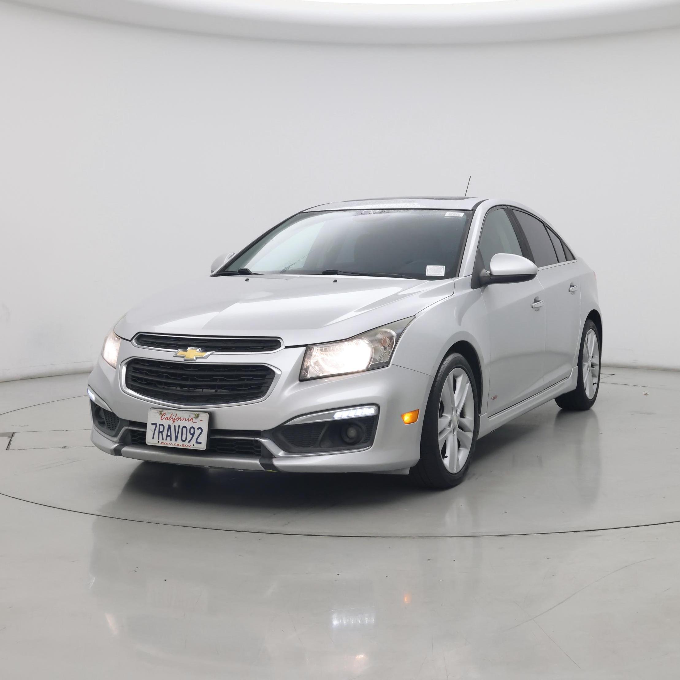 Thumbnail: 2016 Chevrolet Cruze - 4