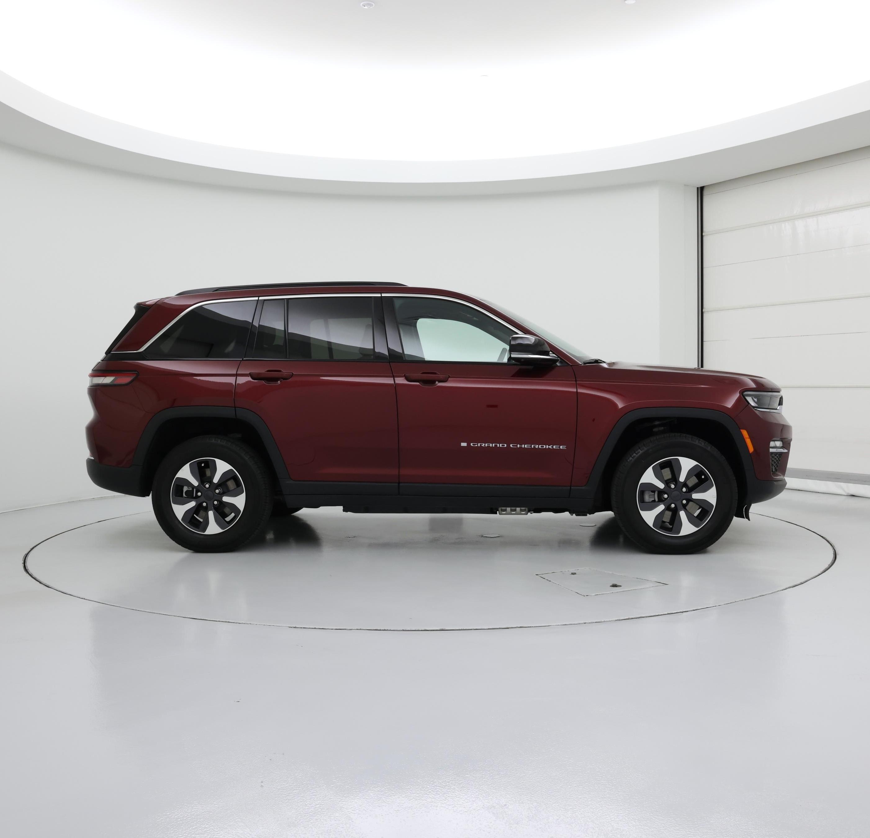 Thumbnail: 2024 Jeep Grand Cherokee - 7