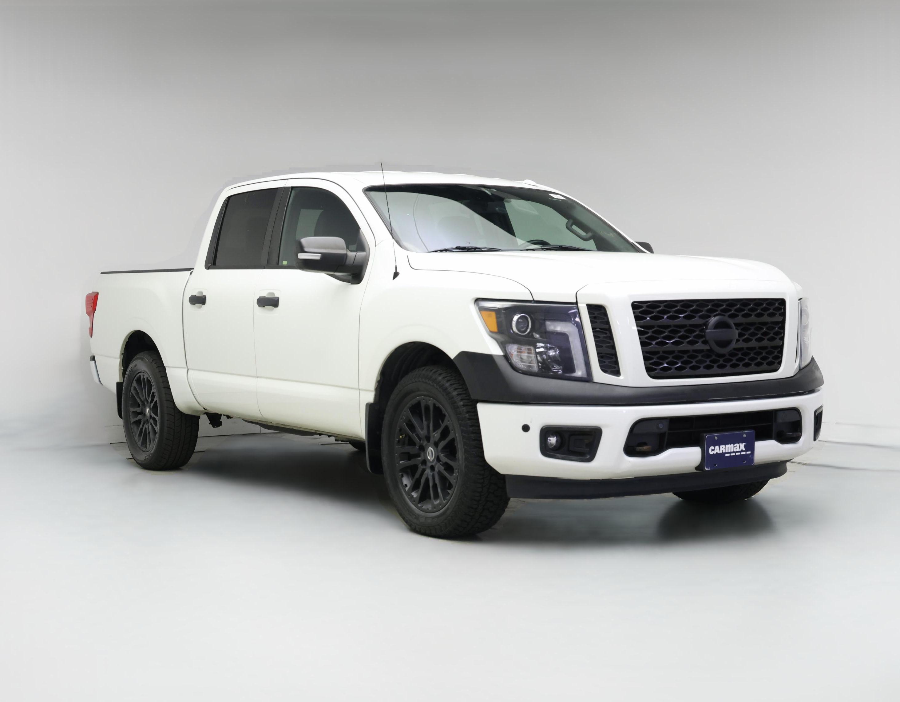 Thumbnail: 2018 Nissan Titan - 1