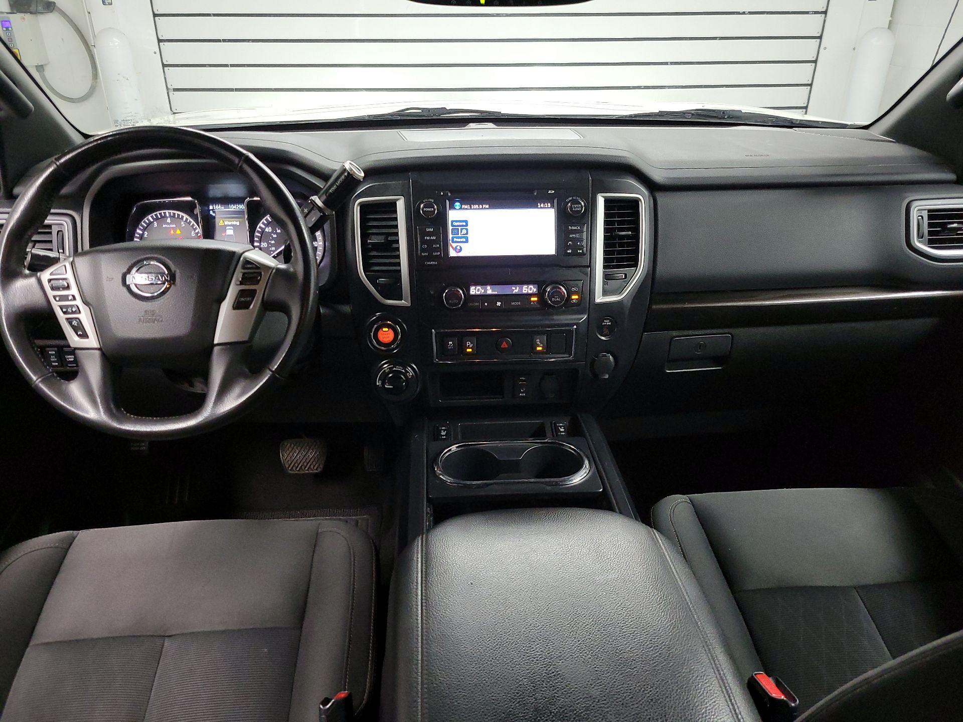 Thumbnail: 2018 Nissan Titan - 9