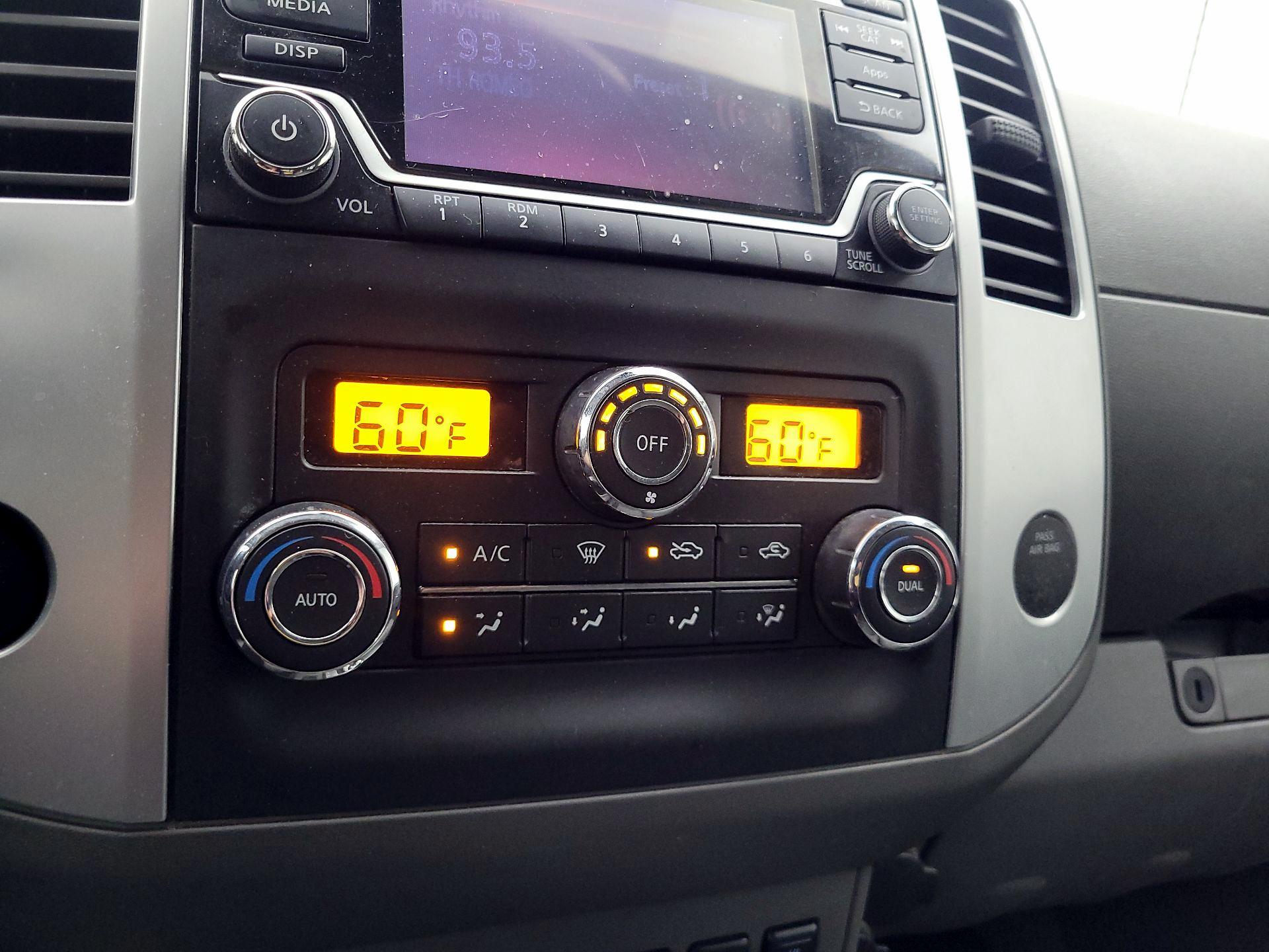 Thumbnail: 2016 Nissan Frontier - 16