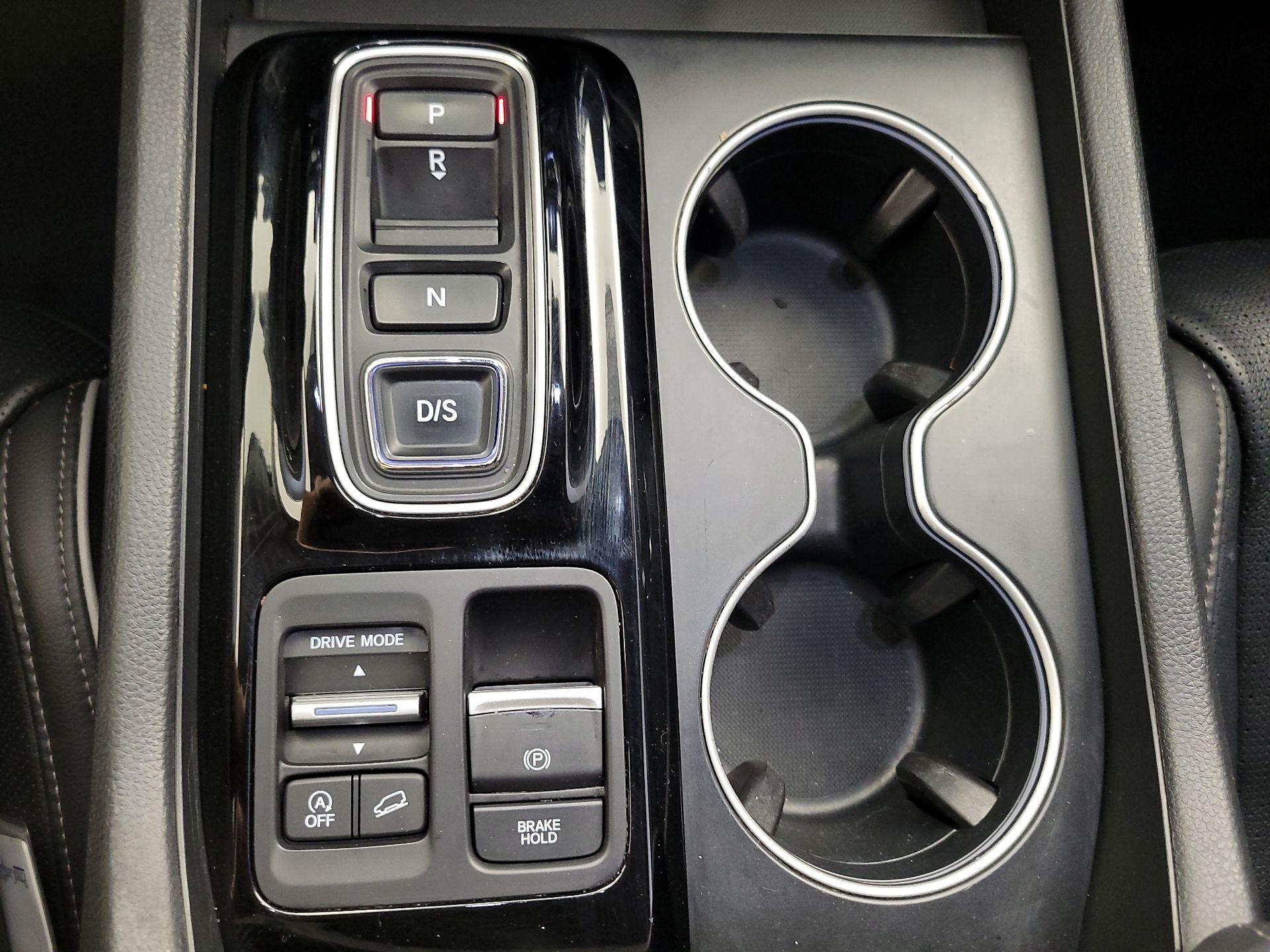 Thumbnail: 2023 Honda Pilot - 18