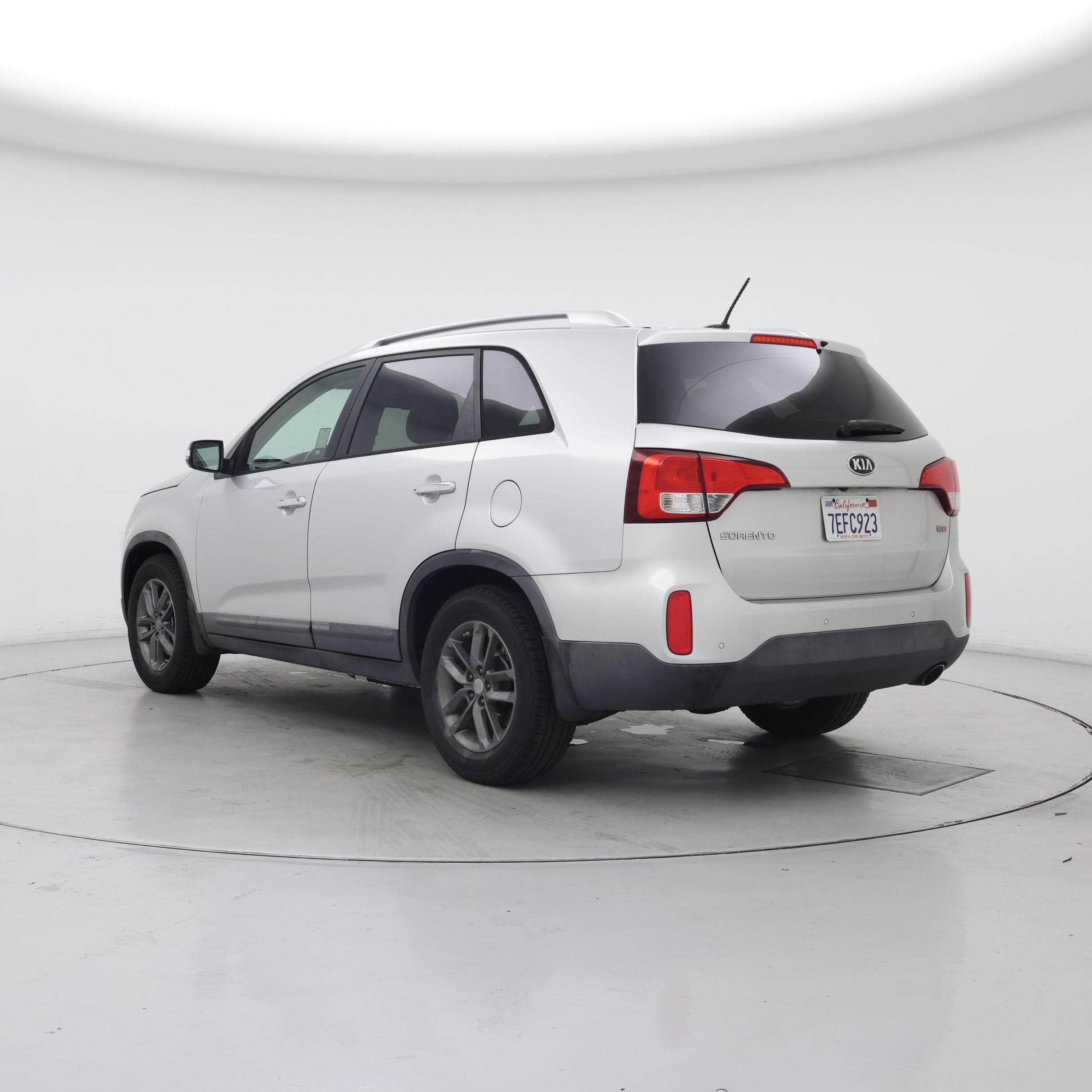 Thumbnail: 2014 Kia Sorento - 2