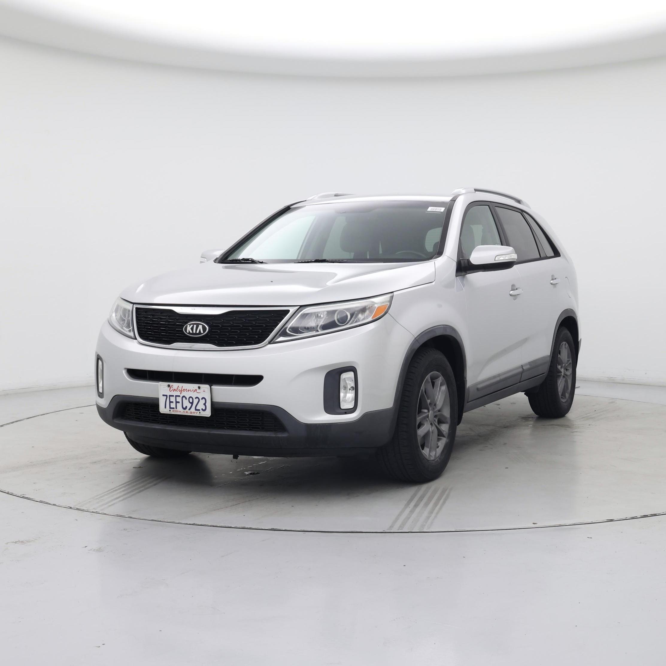 Thumbnail: 2014 Kia Sorento - 4
