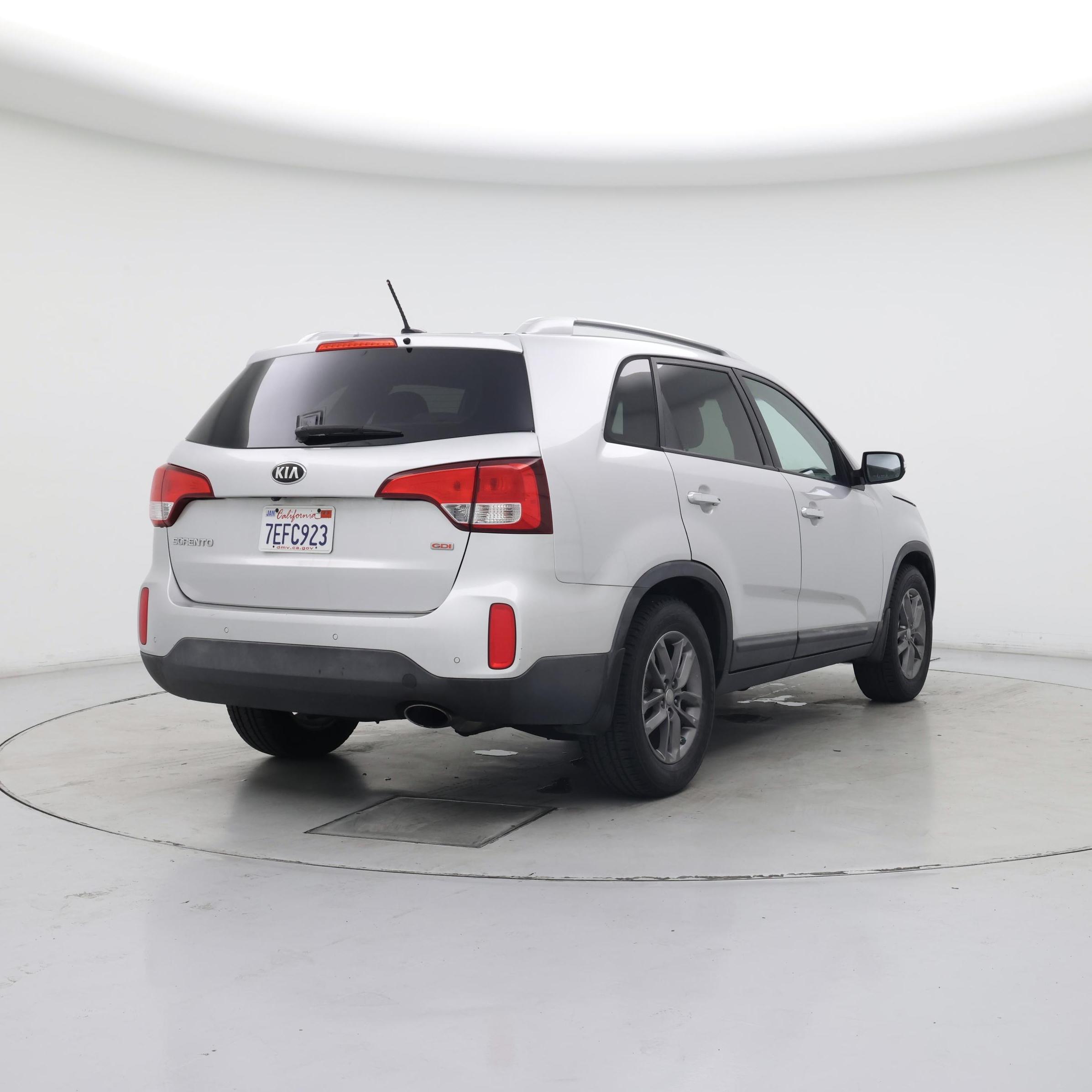 Thumbnail: 2014 Kia Sorento - 8