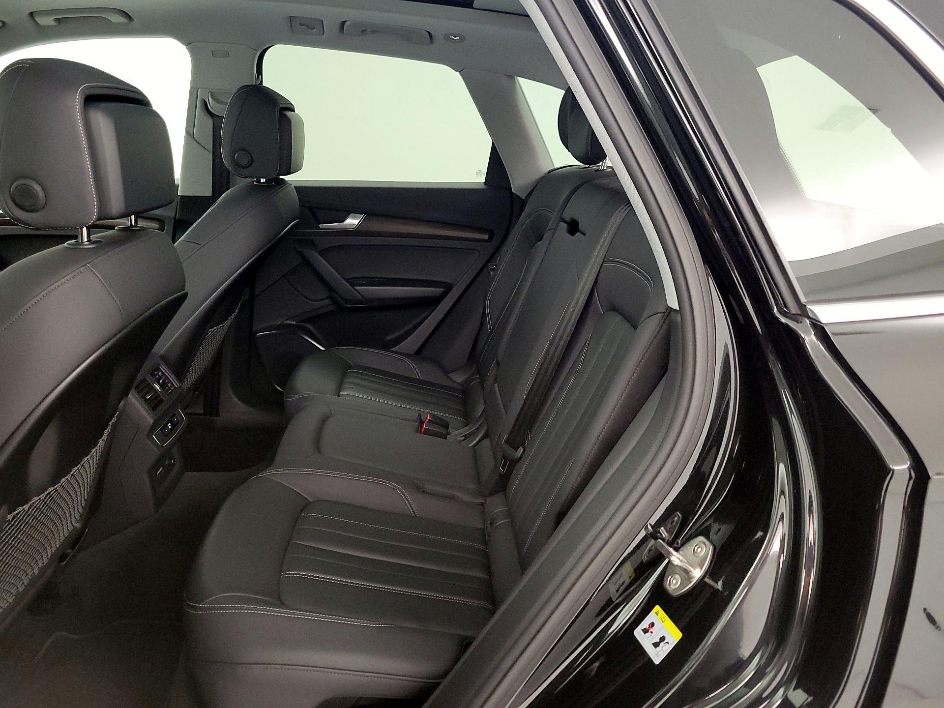 Thumbnail: 2023 Audi Q5 - 20