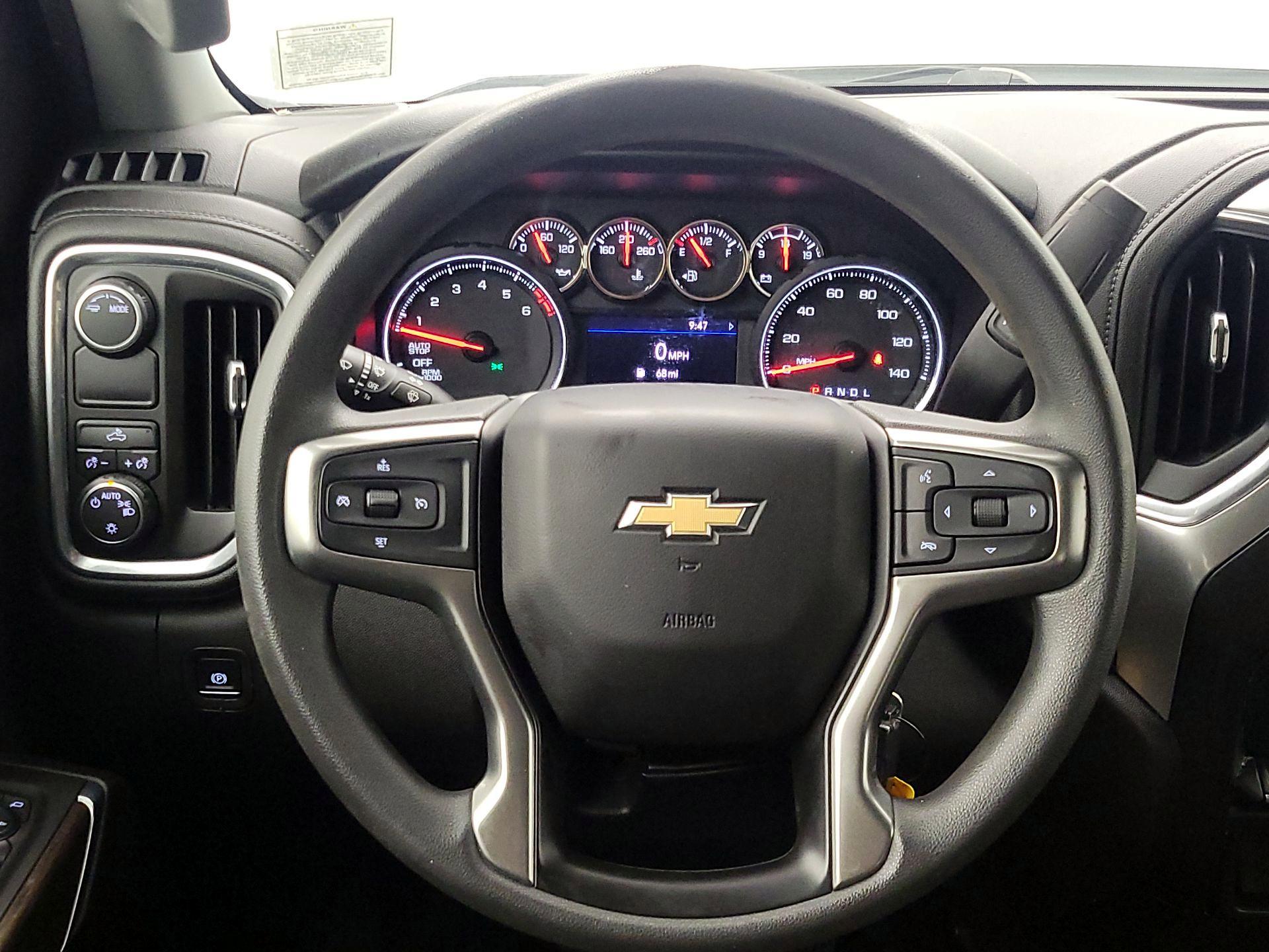 Thumbnail: 2020 Chevrolet Silverado 1500 - 10