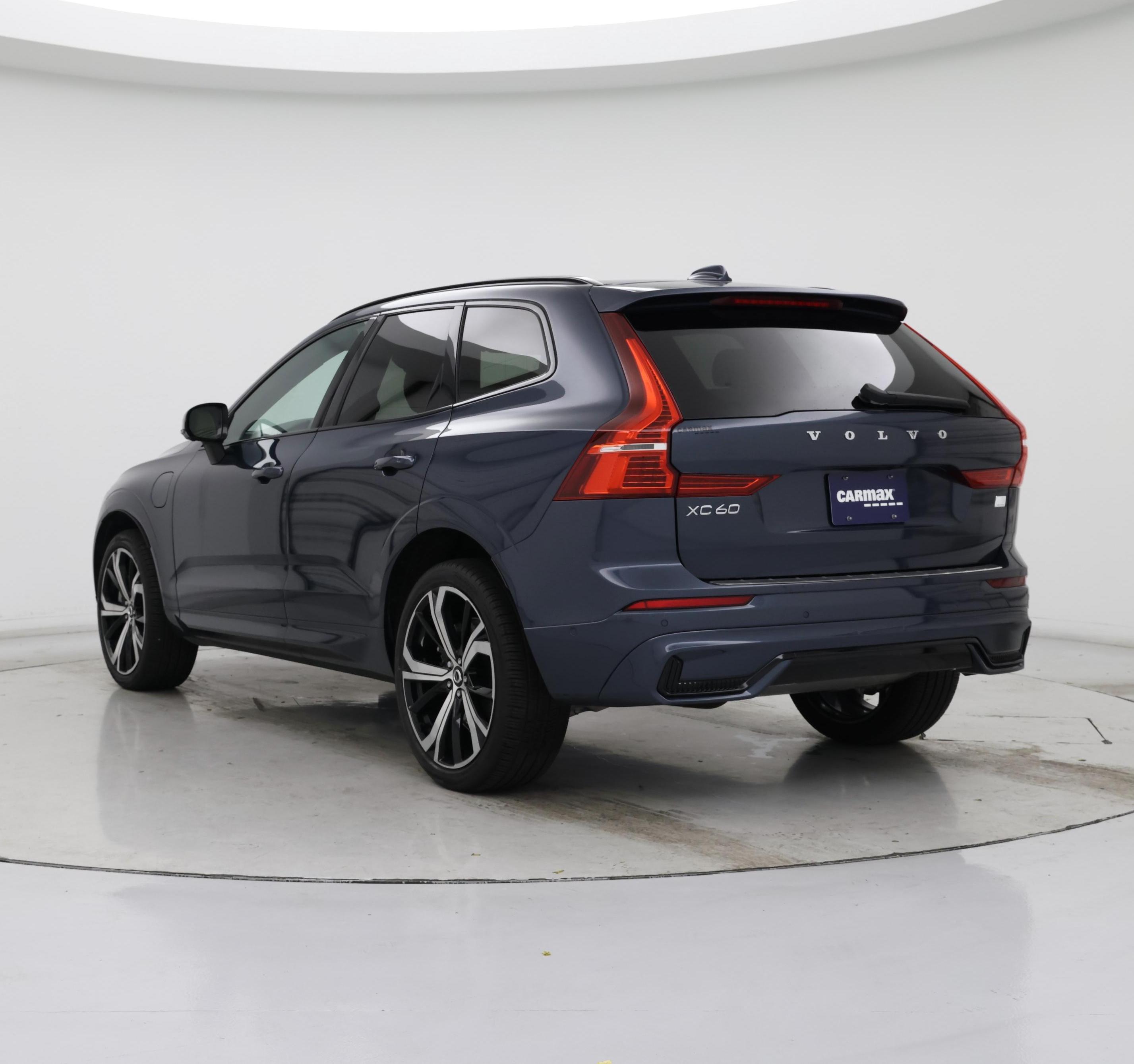 Thumbnail: 2023 Volvo XC60 - 2
