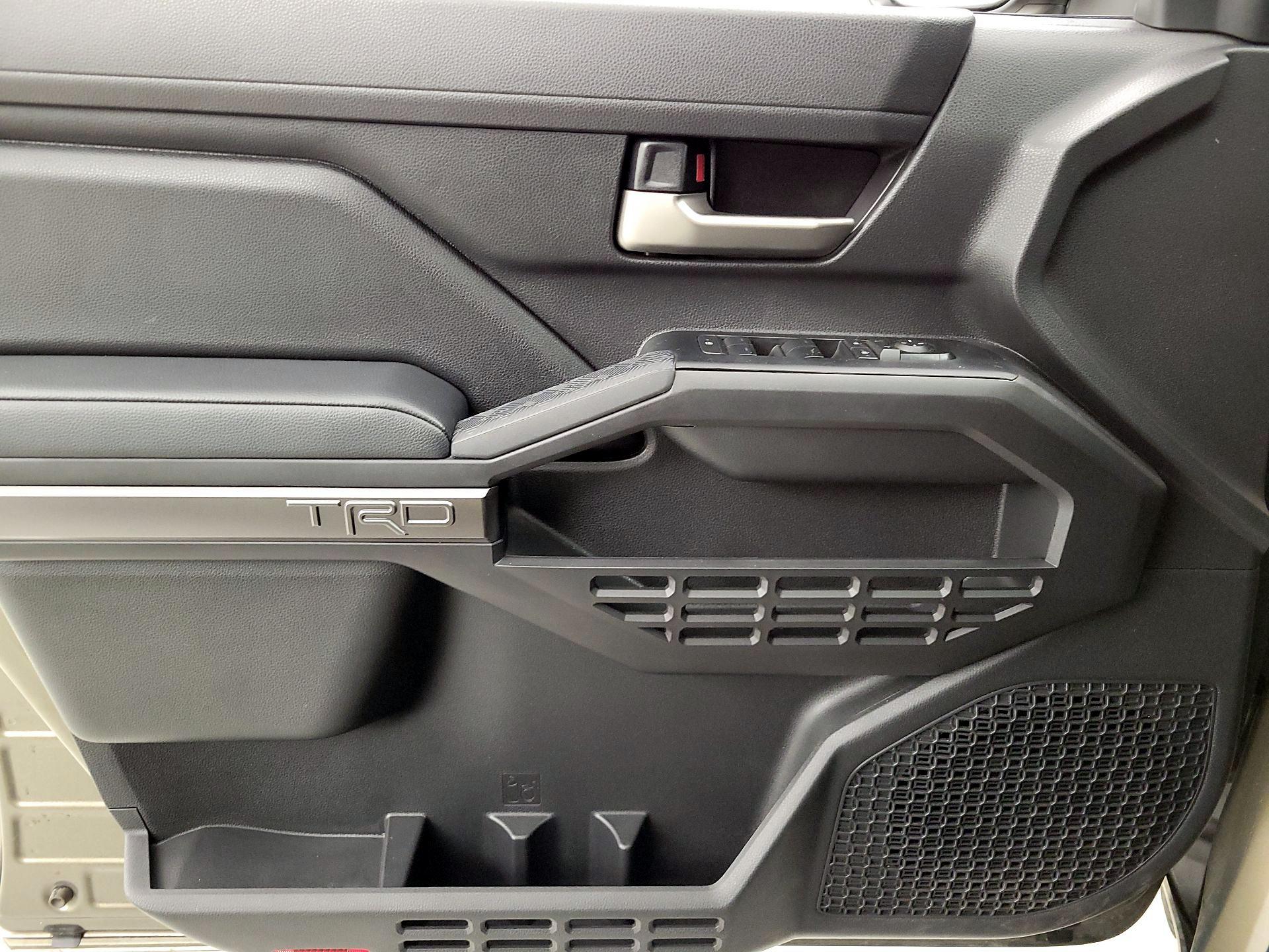 Thumbnail: 2025 Toyota Tacoma - 12