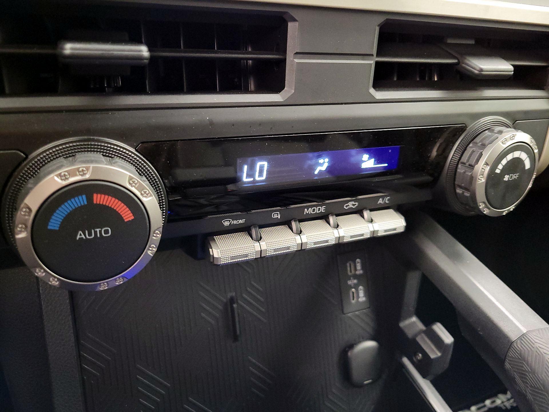 Thumbnail: 2025 Toyota Tacoma - 17