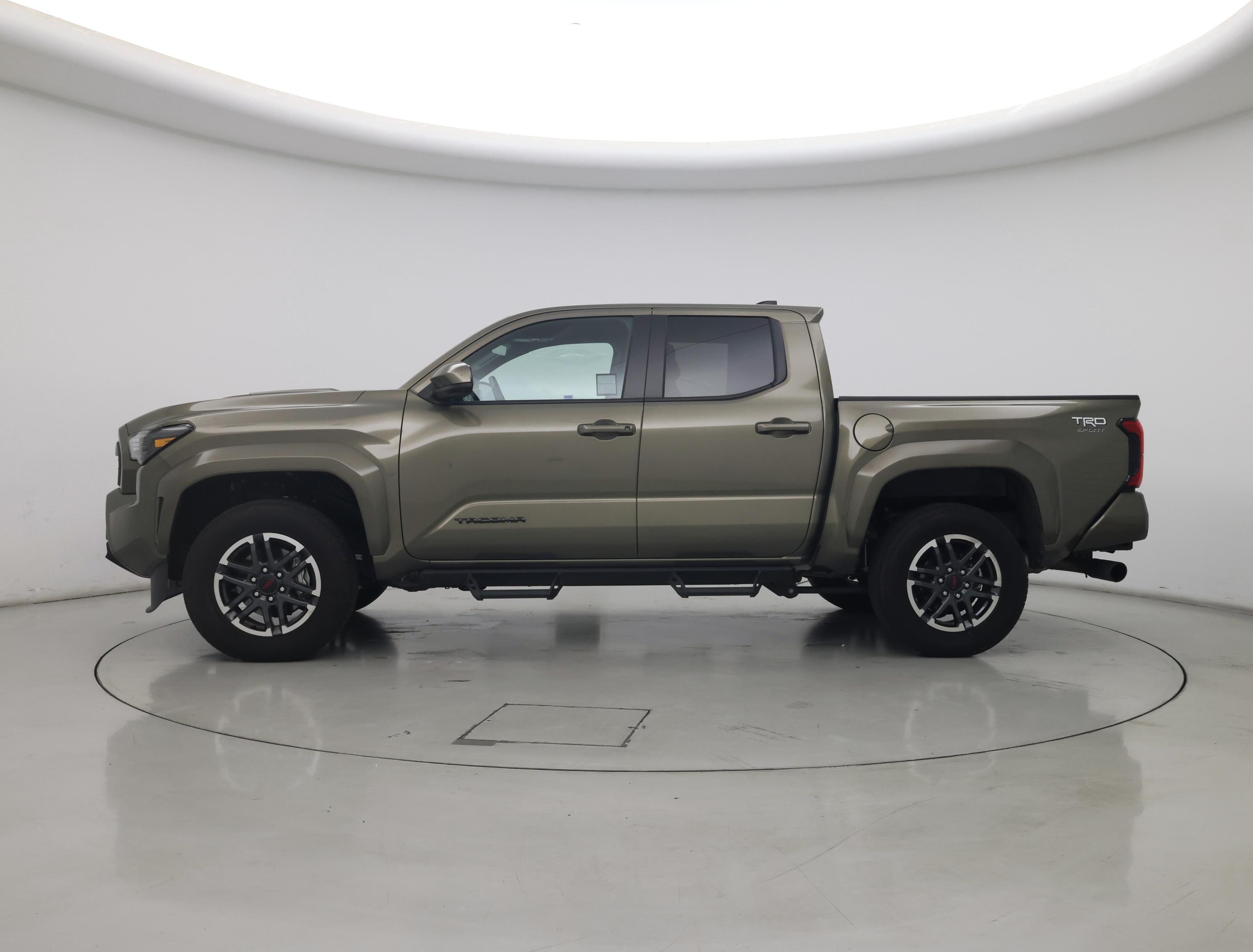 Thumbnail: 2025 Toyota Tacoma - 3