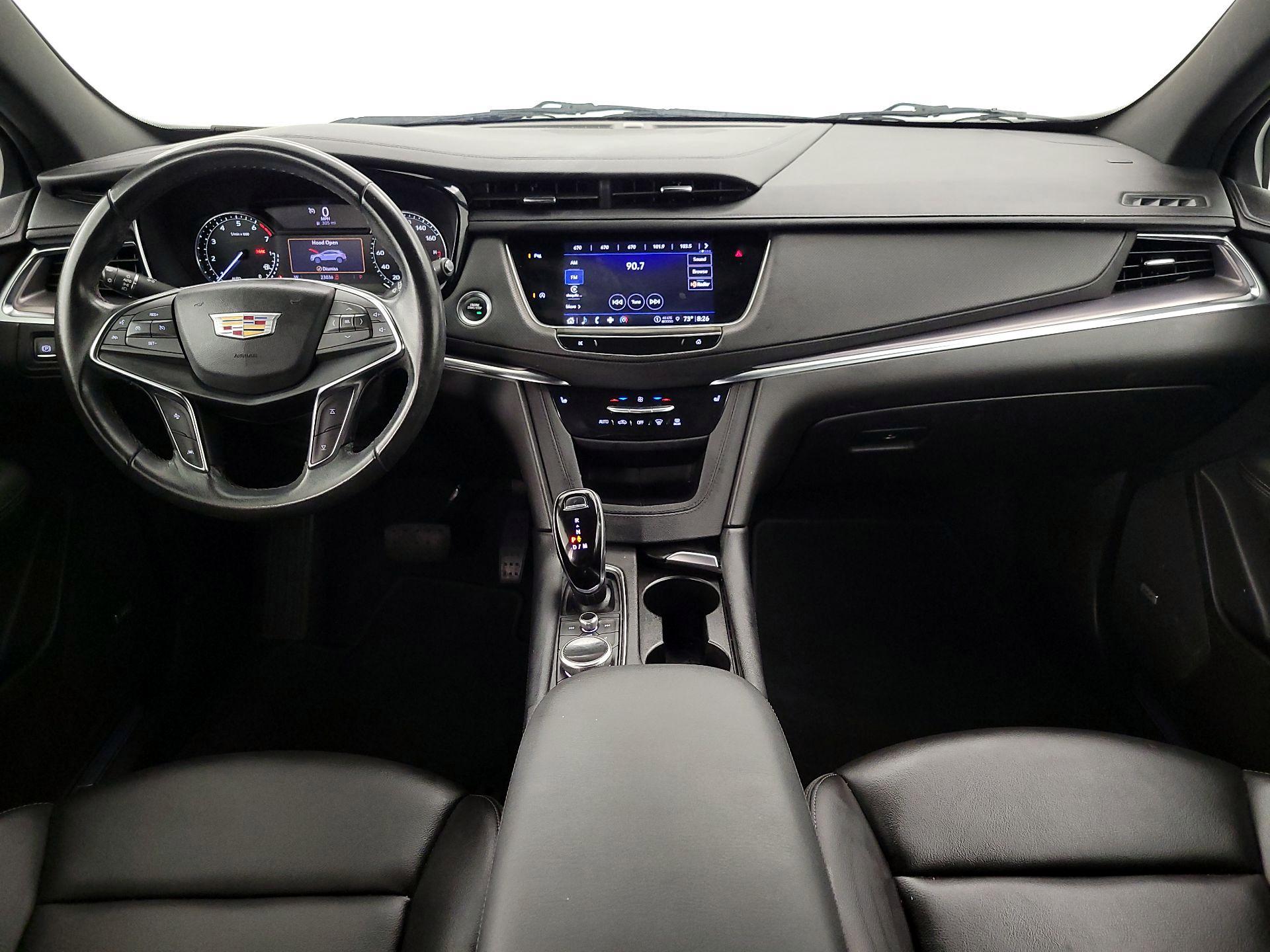 Thumbnail: 2022 Cadillac XT5 - 9