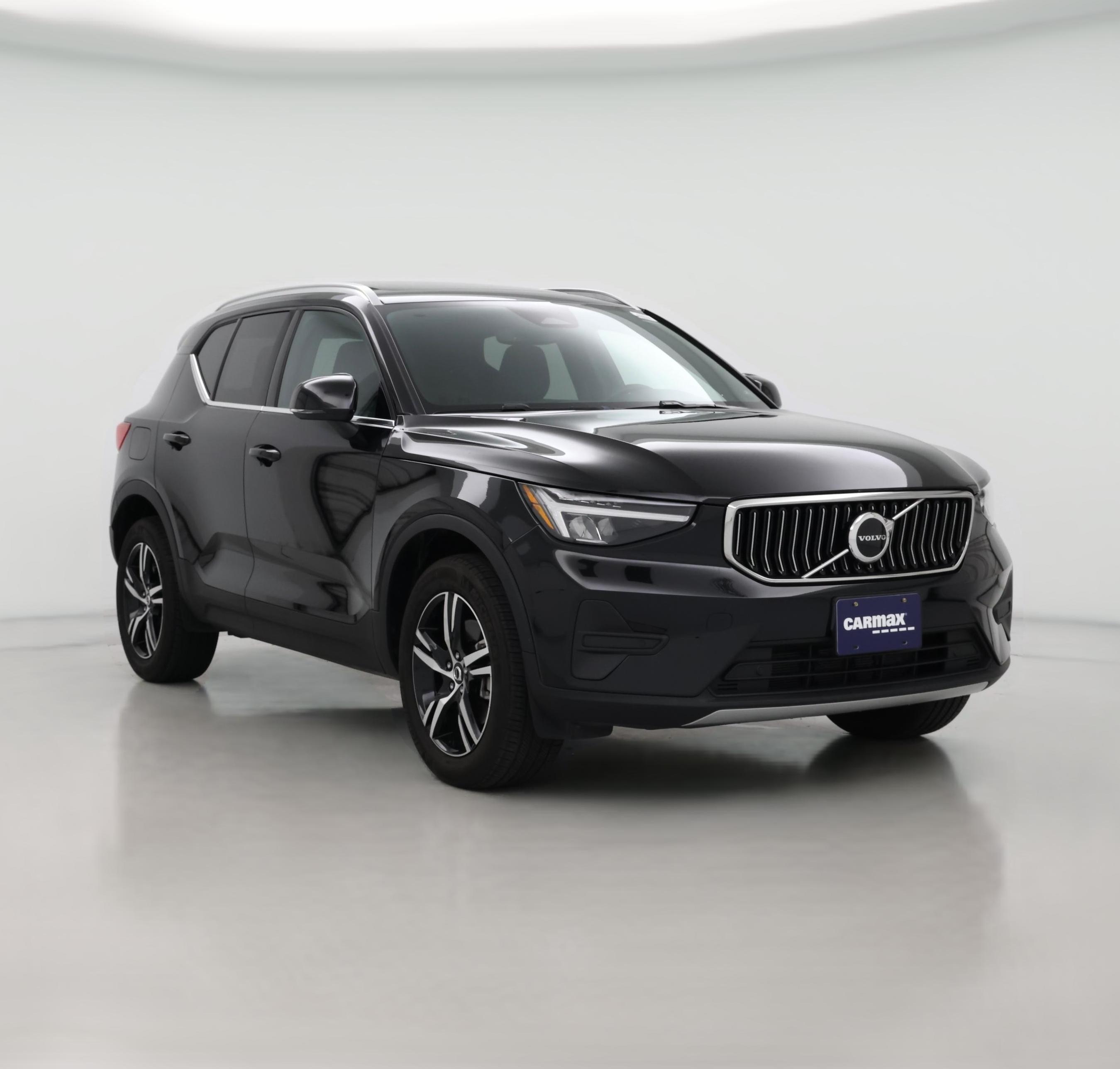 Thumbnail: 2025 Volvo XC40 - 1