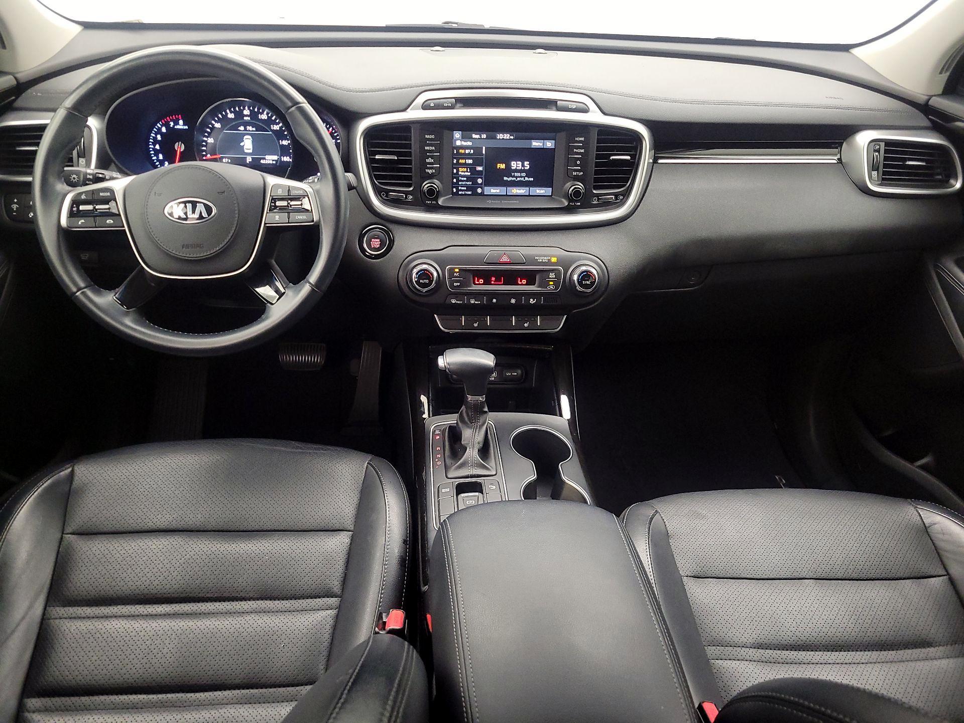 Thumbnail: 2019 Kia Sorento - 9