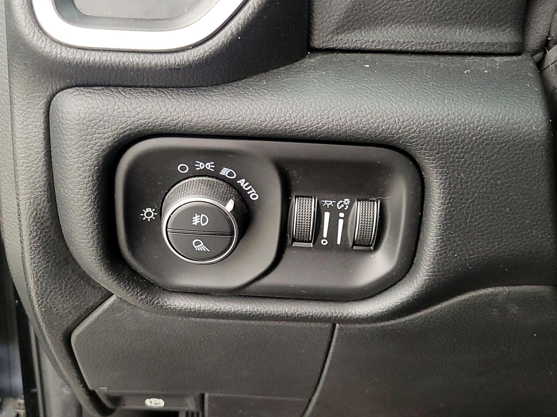 Thumbnail: 2019 RAM 2500 - 13