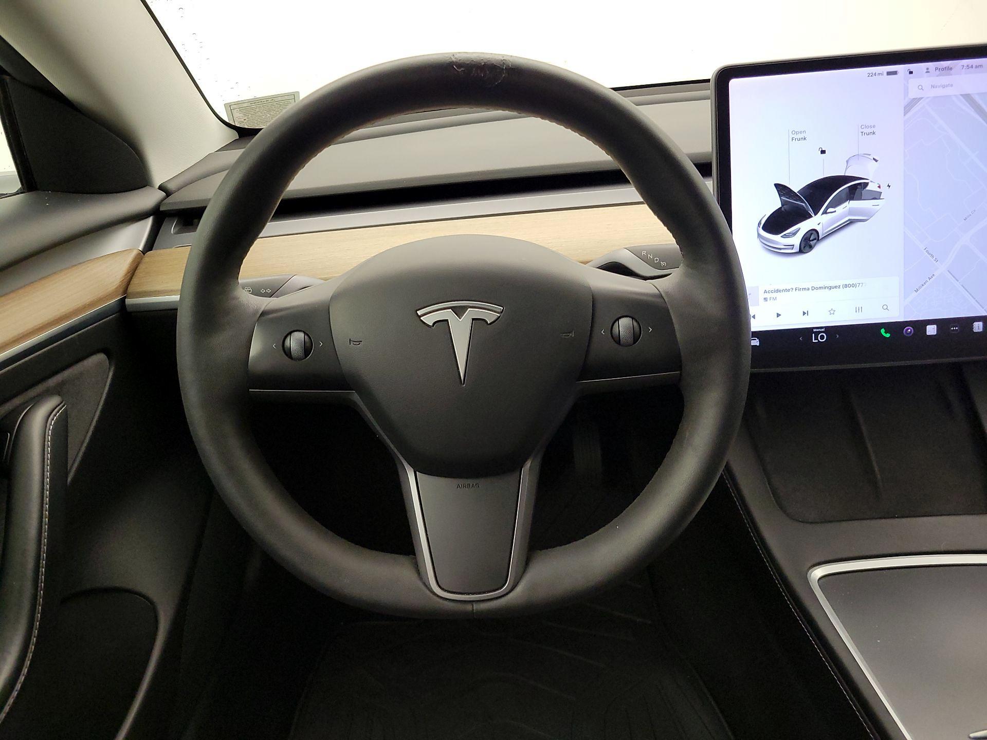 Thumbnail: 2021 Tesla Model 3 - 10
