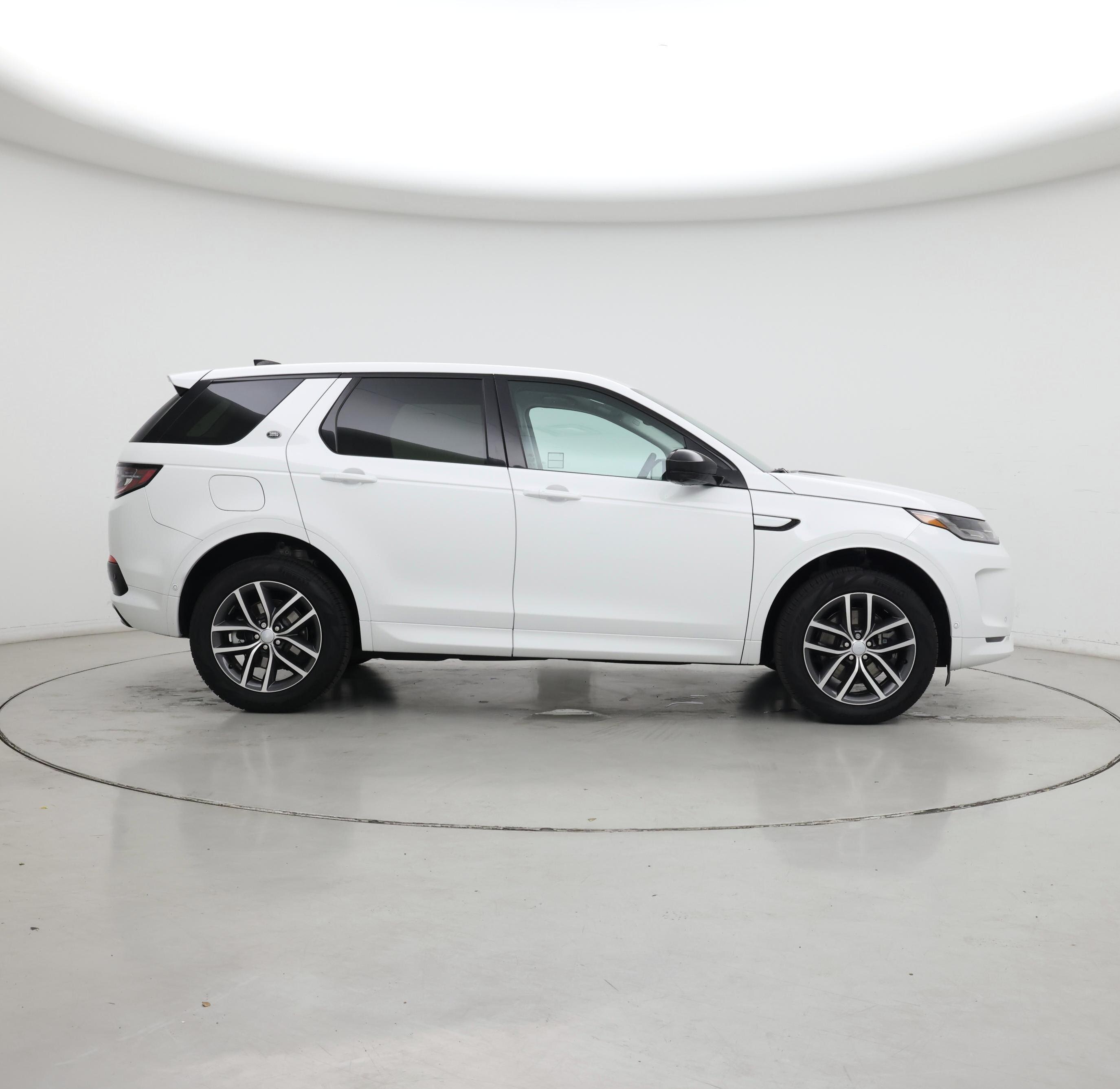 Thumbnail: 2024 Land Rover Discovery Sport - 7