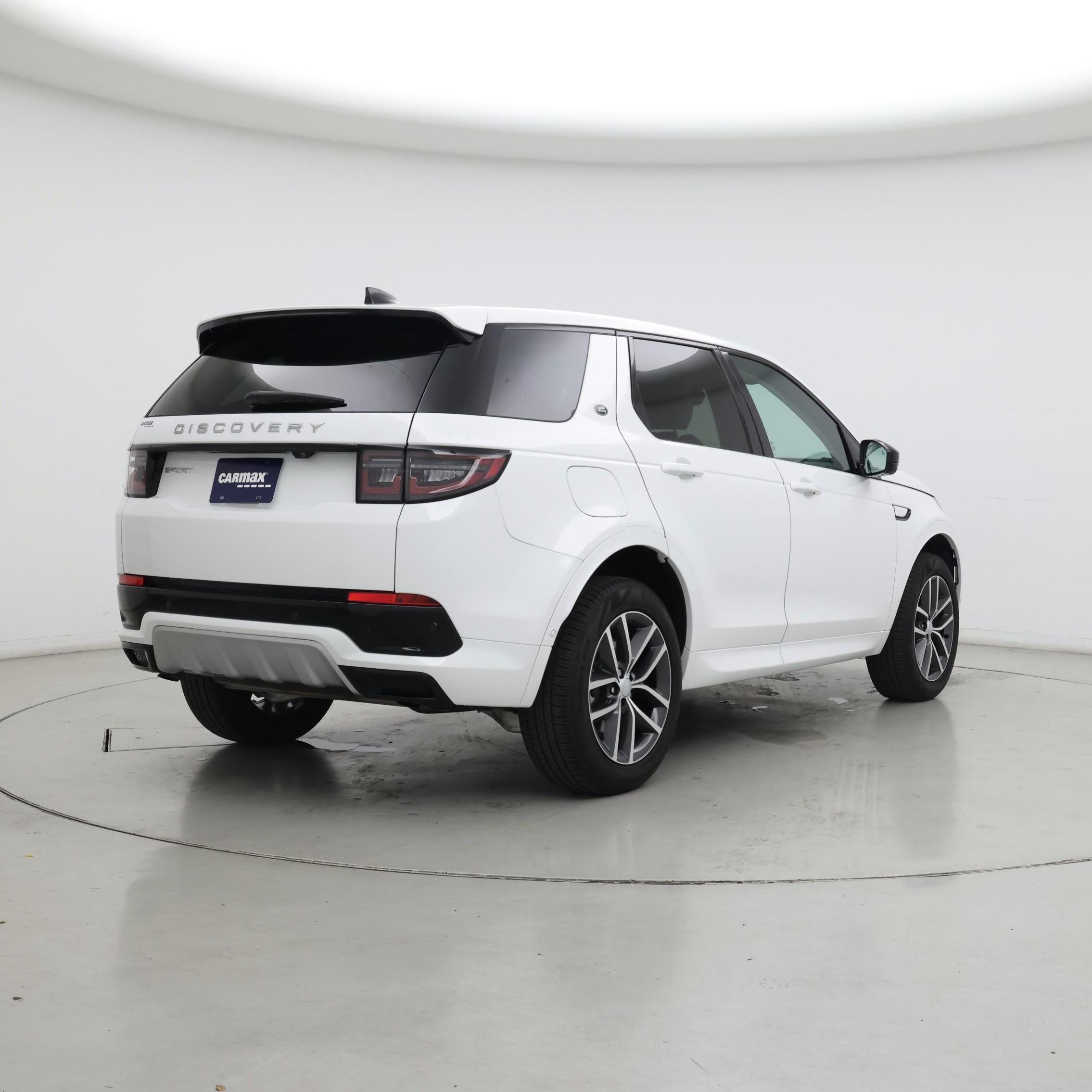 Thumbnail: 2024 Land Rover Discovery Sport - 8