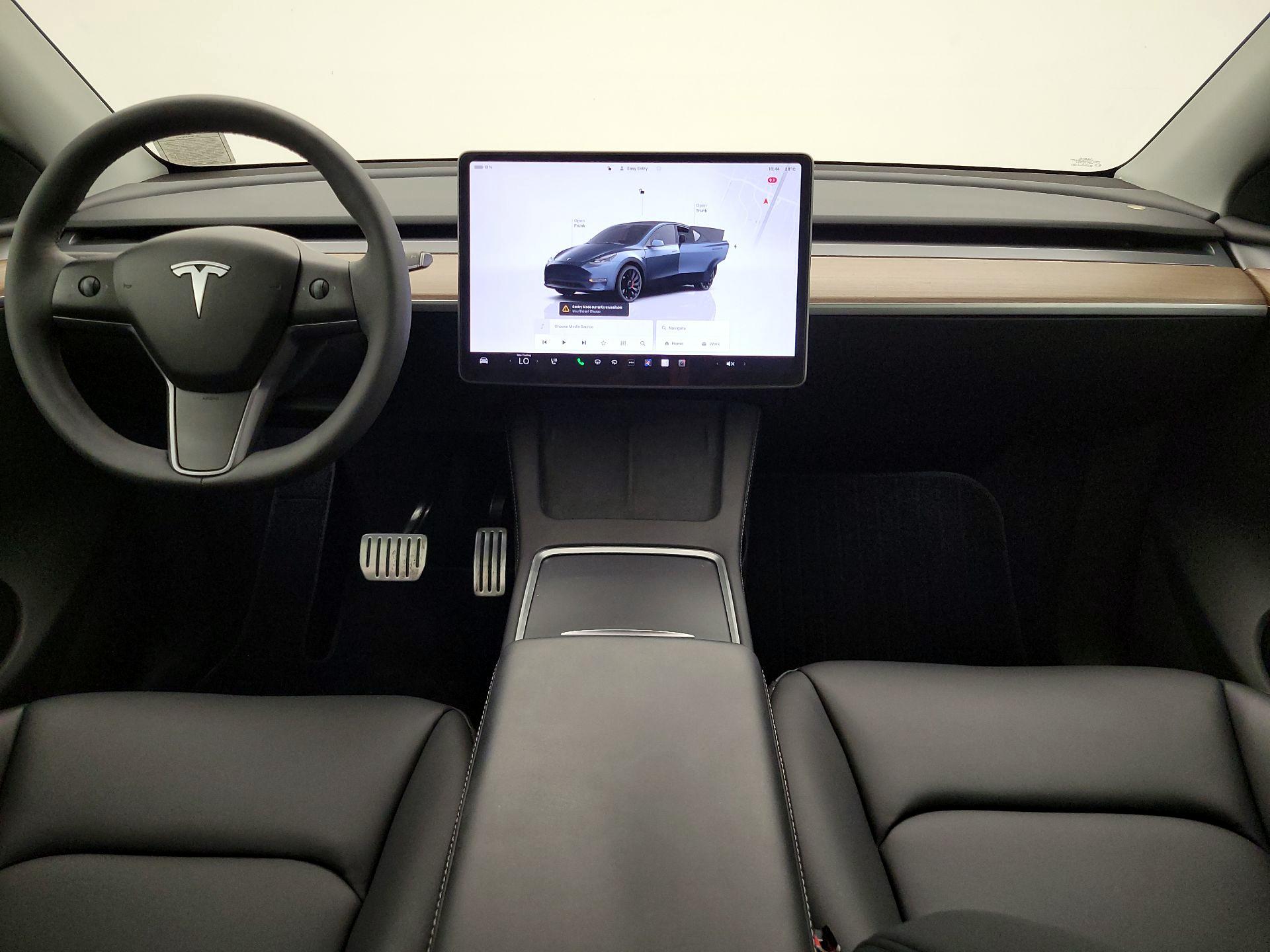 Thumbnail: 2024 Tesla Model Y - 9