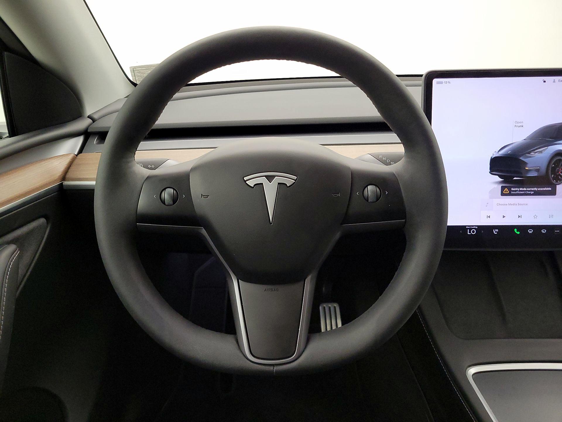 Thumbnail: 2024 Tesla Model Y - 10