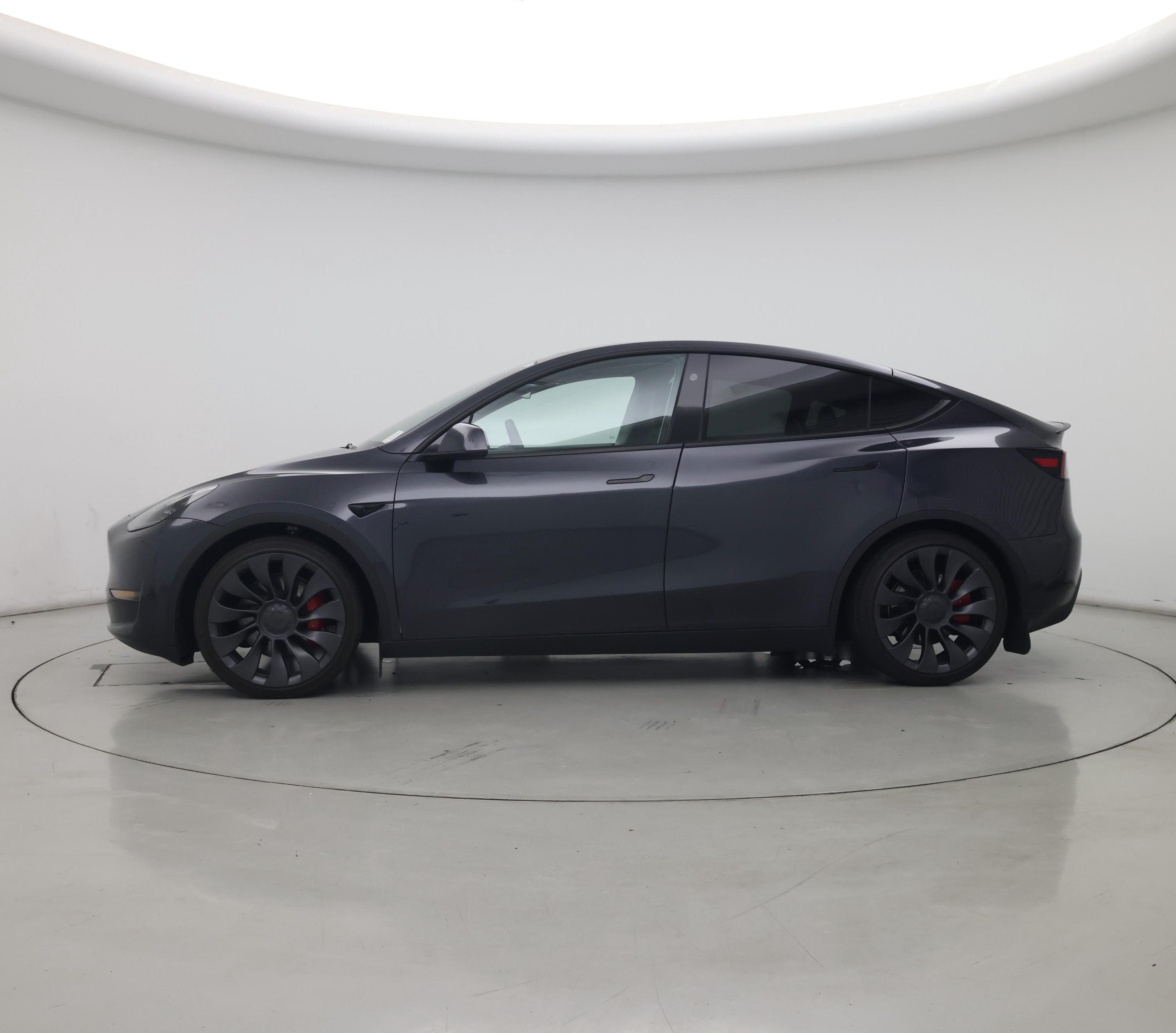 Thumbnail: 2024 Tesla Model Y - 3