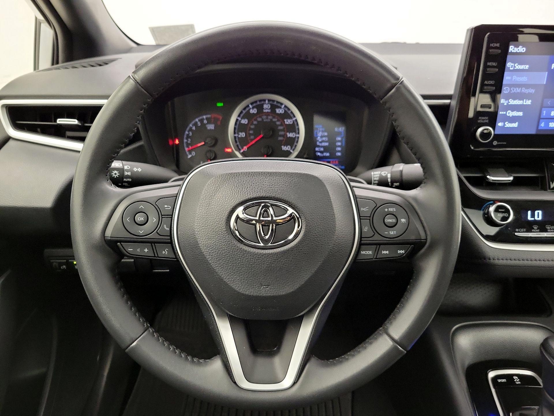 Thumbnail: 2022 Toyota Corolla - 10