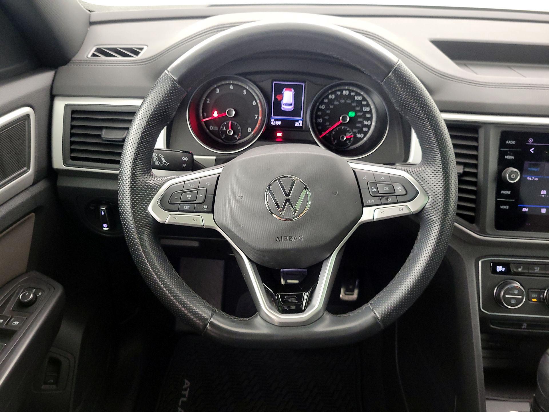 Thumbnail: 2021 Volkswagen Atlas - 10