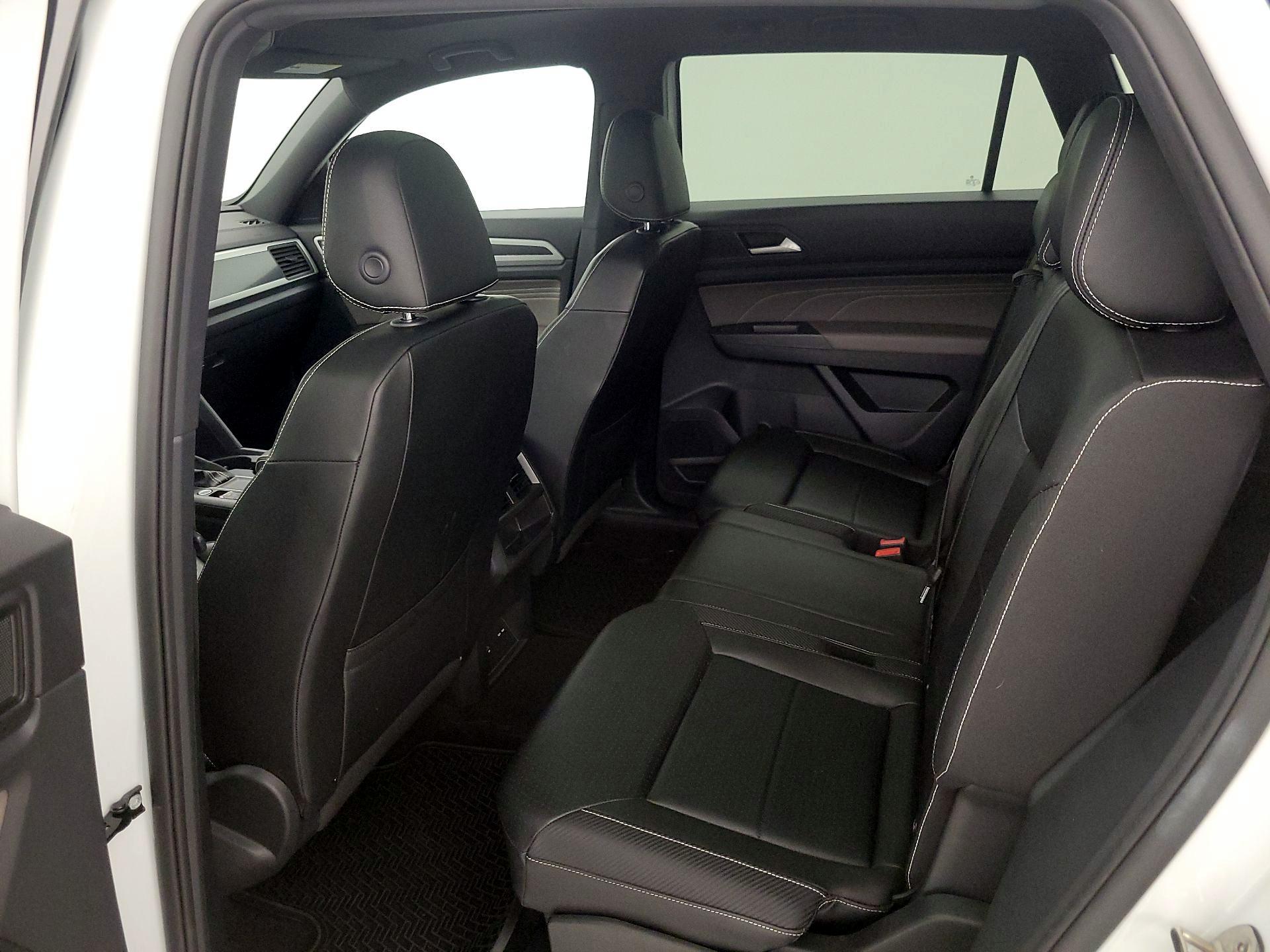 Thumbnail: 2021 Volkswagen Atlas - 20