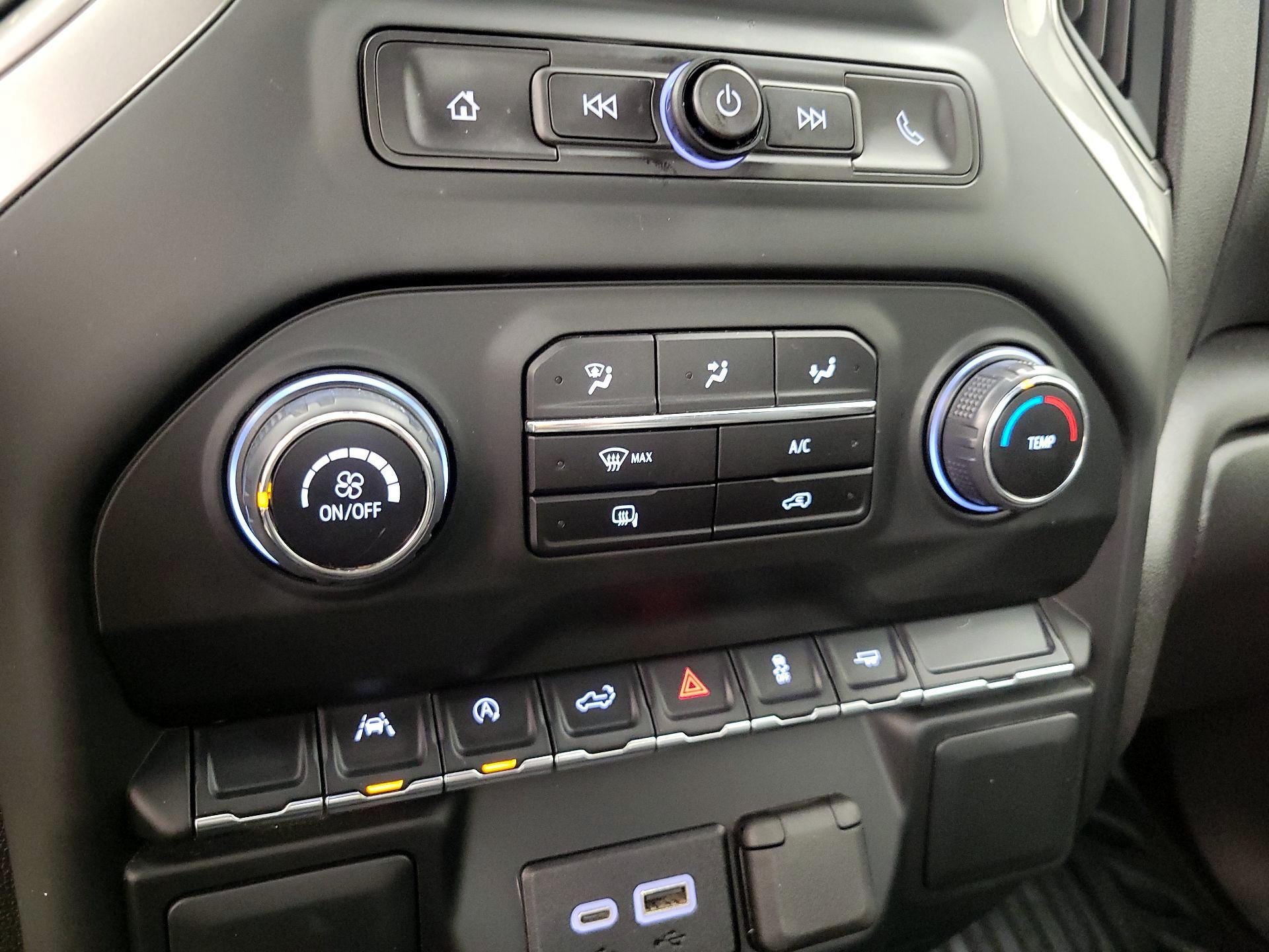 Thumbnail: 2024 Chevrolet Silverado 1500 - 16