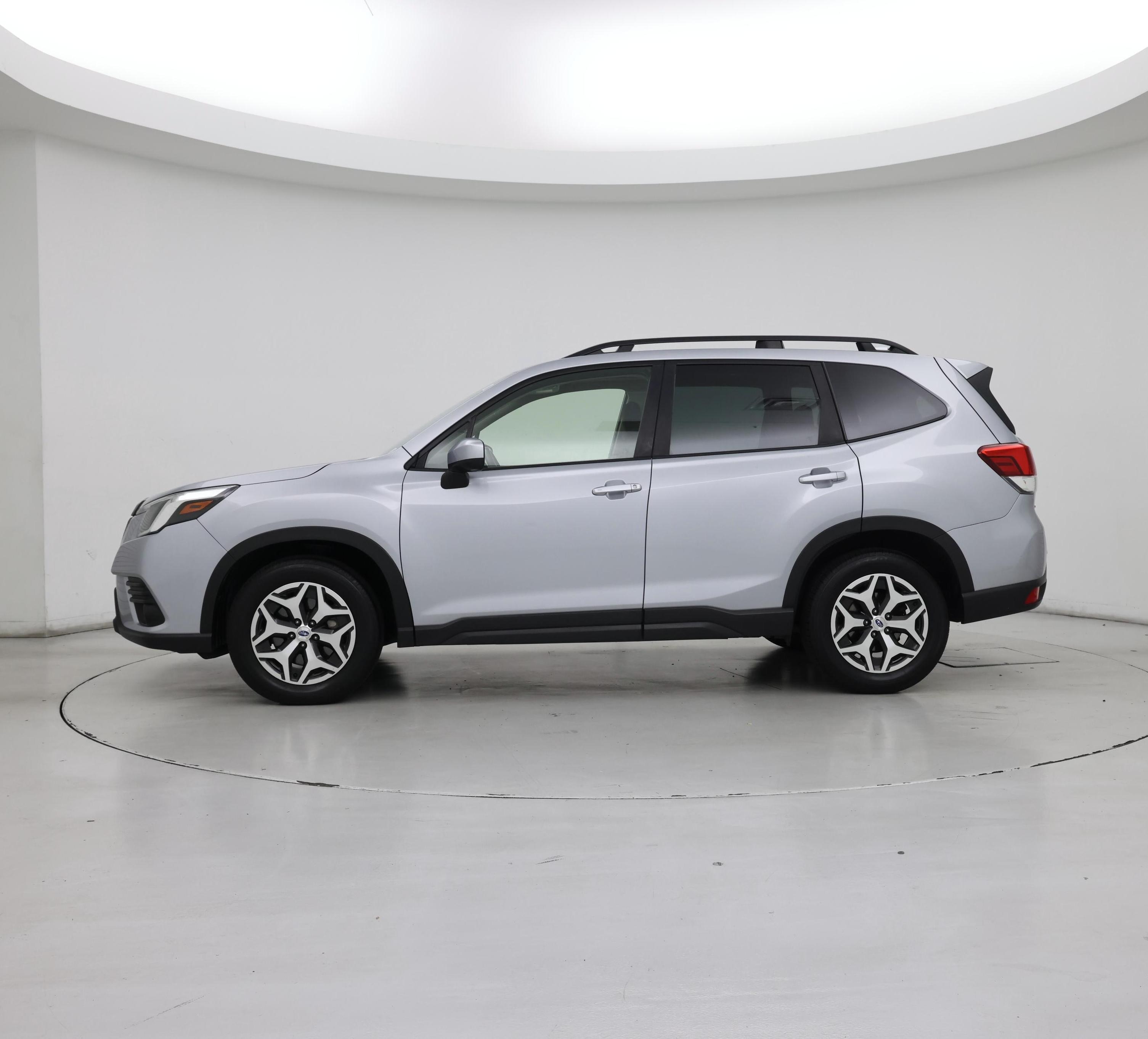 Thumbnail: 2022 Subaru Forester - 3