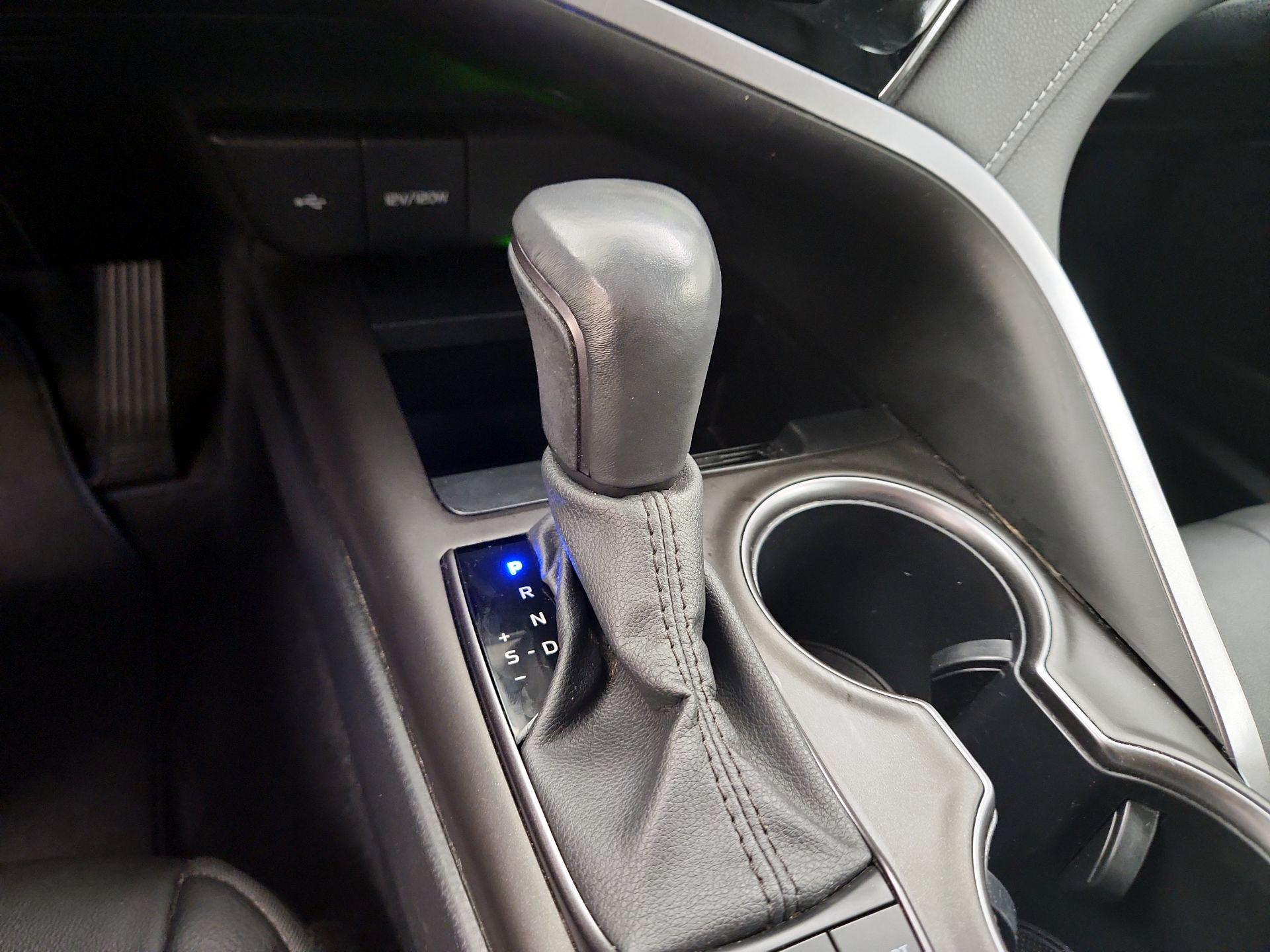Thumbnail: 2024 Toyota Camry - 17