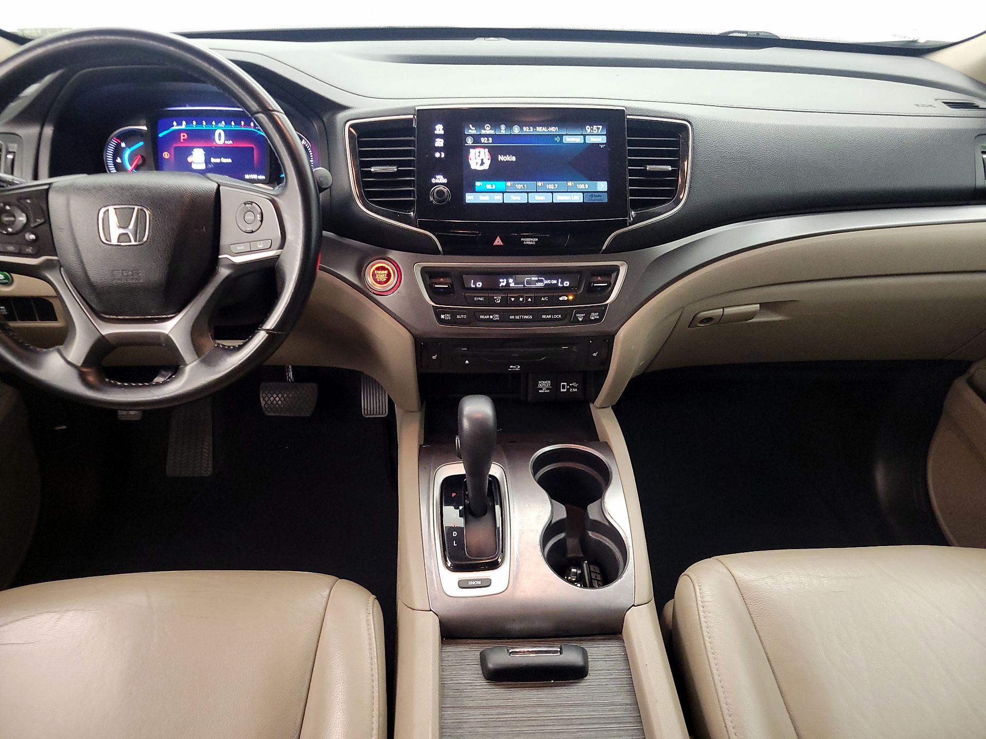 Thumbnail: 2019 Honda Pilot - 9
