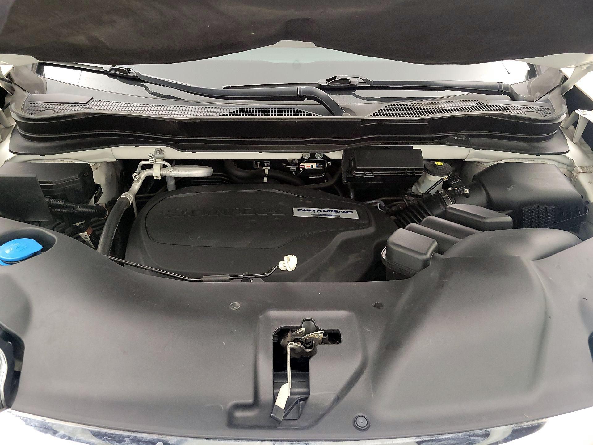 Thumbnail: 2019 Honda Pilot - 20