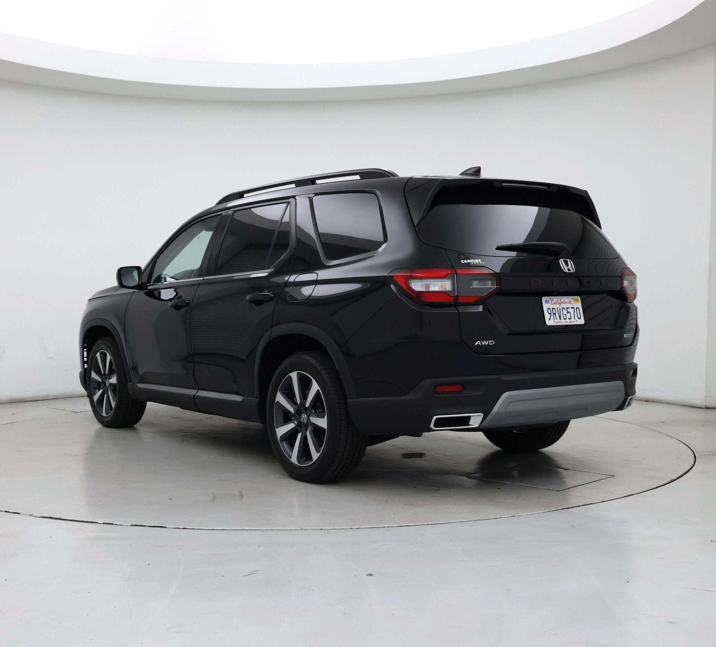 Thumbnail: 2025 Honda Pilot - 2