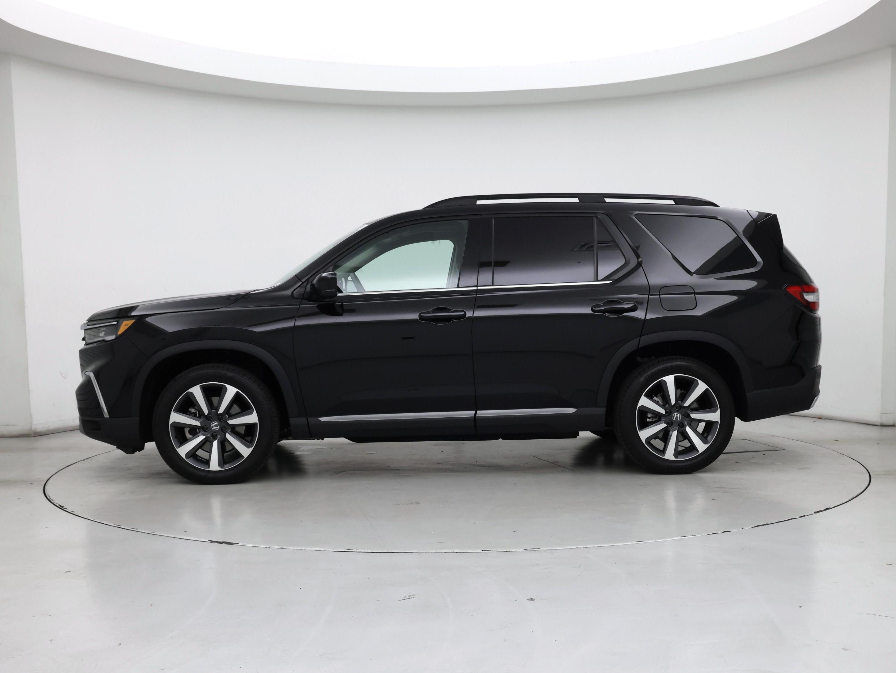 Thumbnail: 2025 Honda Pilot - 3