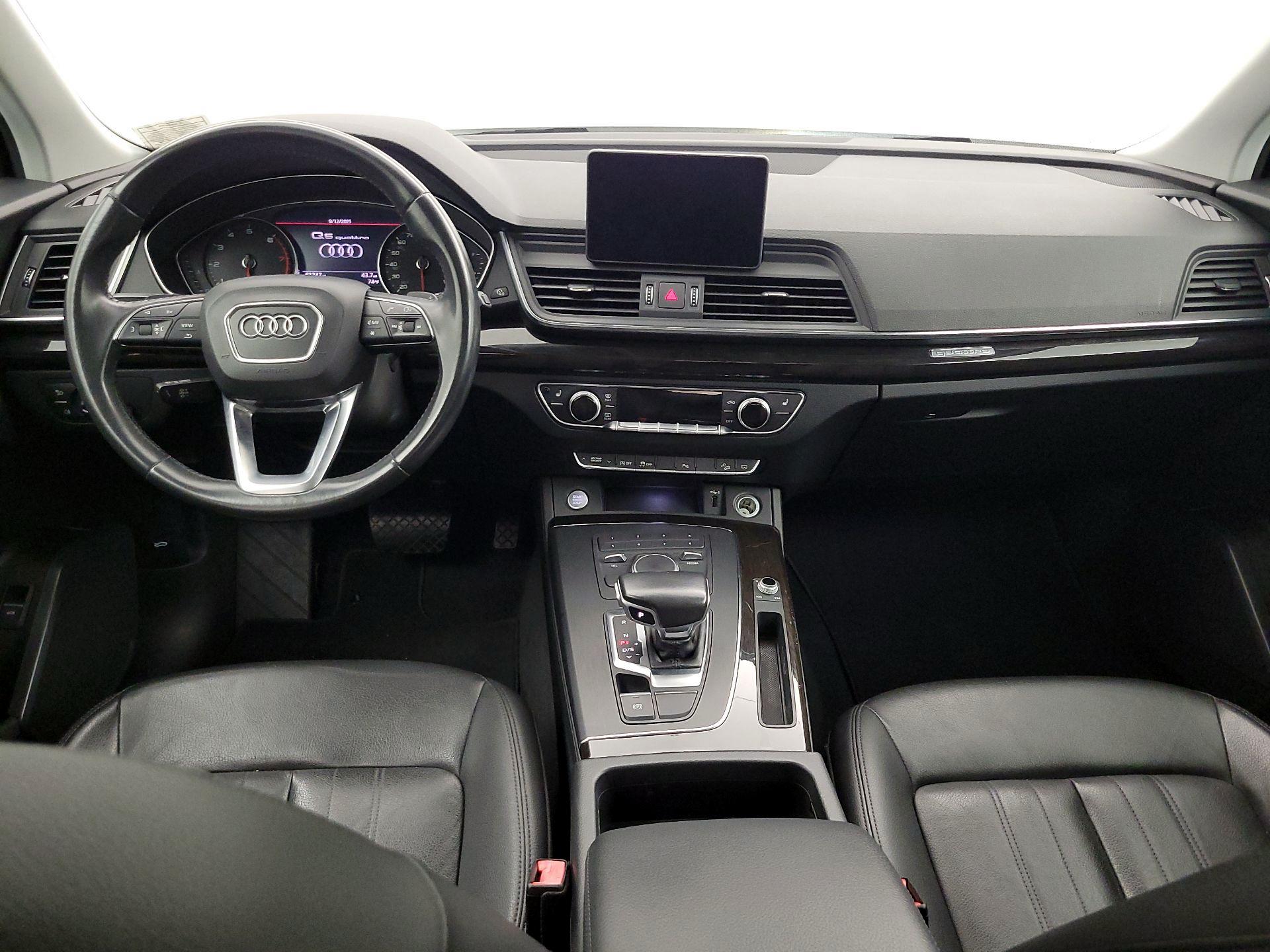 Thumbnail: 2020 Audi Q5 - 9