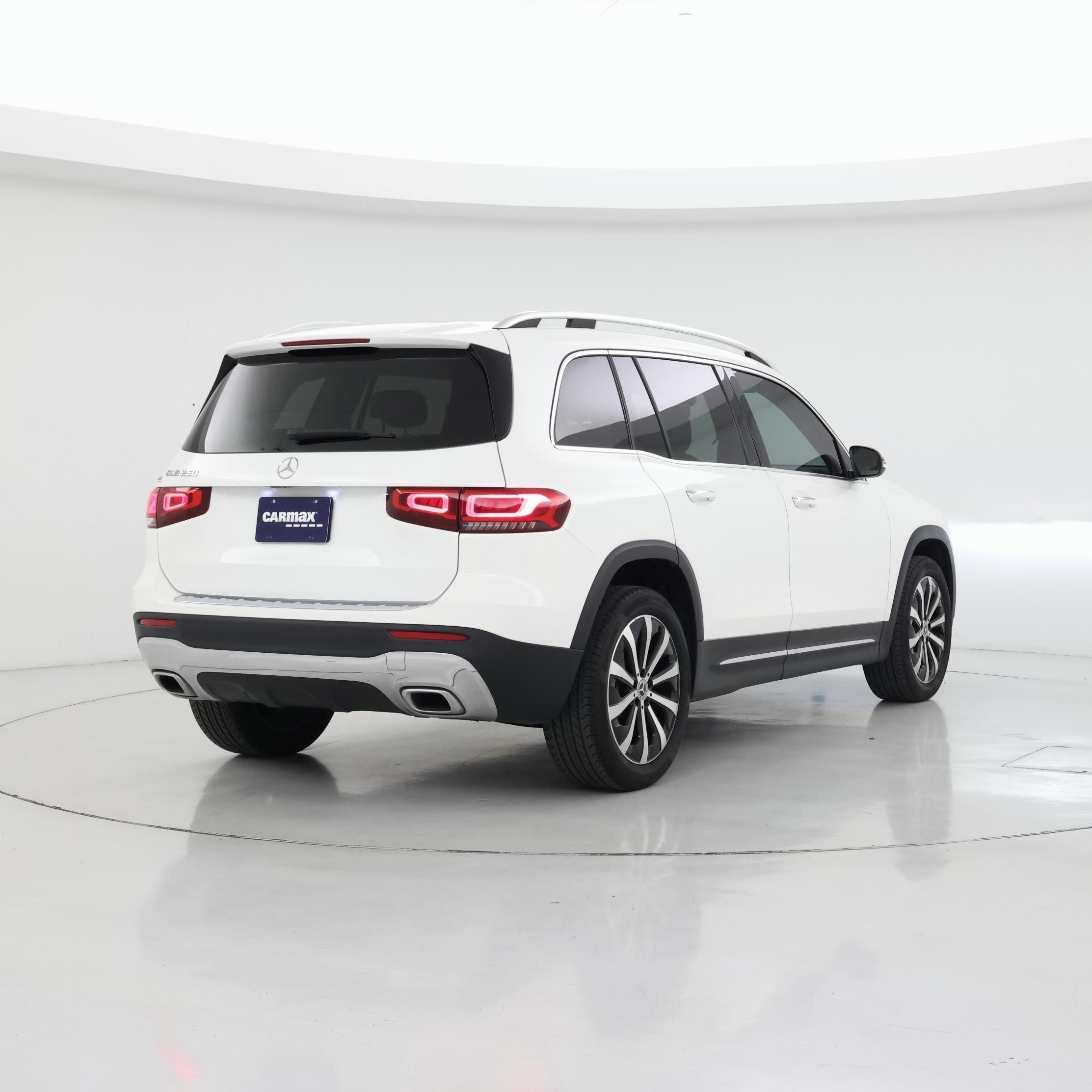 Thumbnail: 2021 Mercedes-Benz GLB - 8