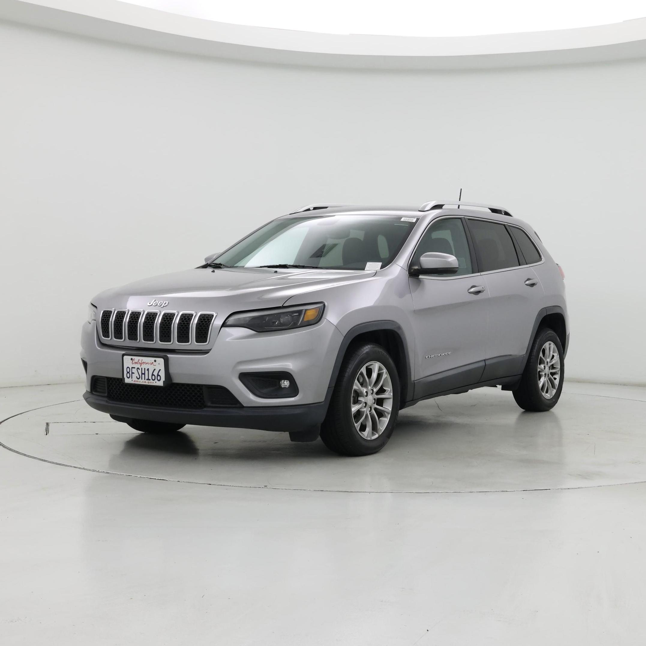 Thumbnail: 2019 Jeep Cherokee - 4