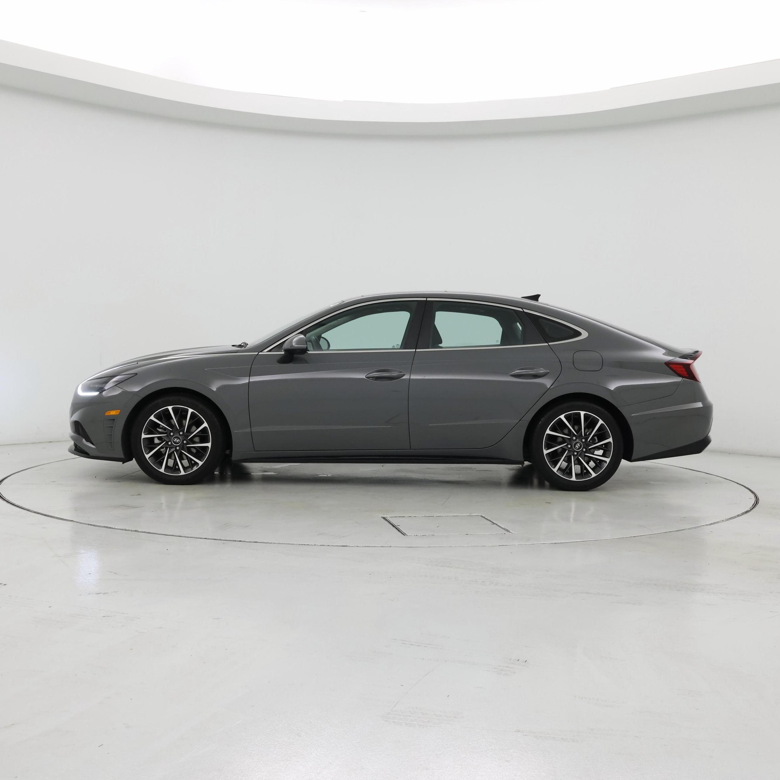 Thumbnail: 2020 Hyundai Sonata - 3