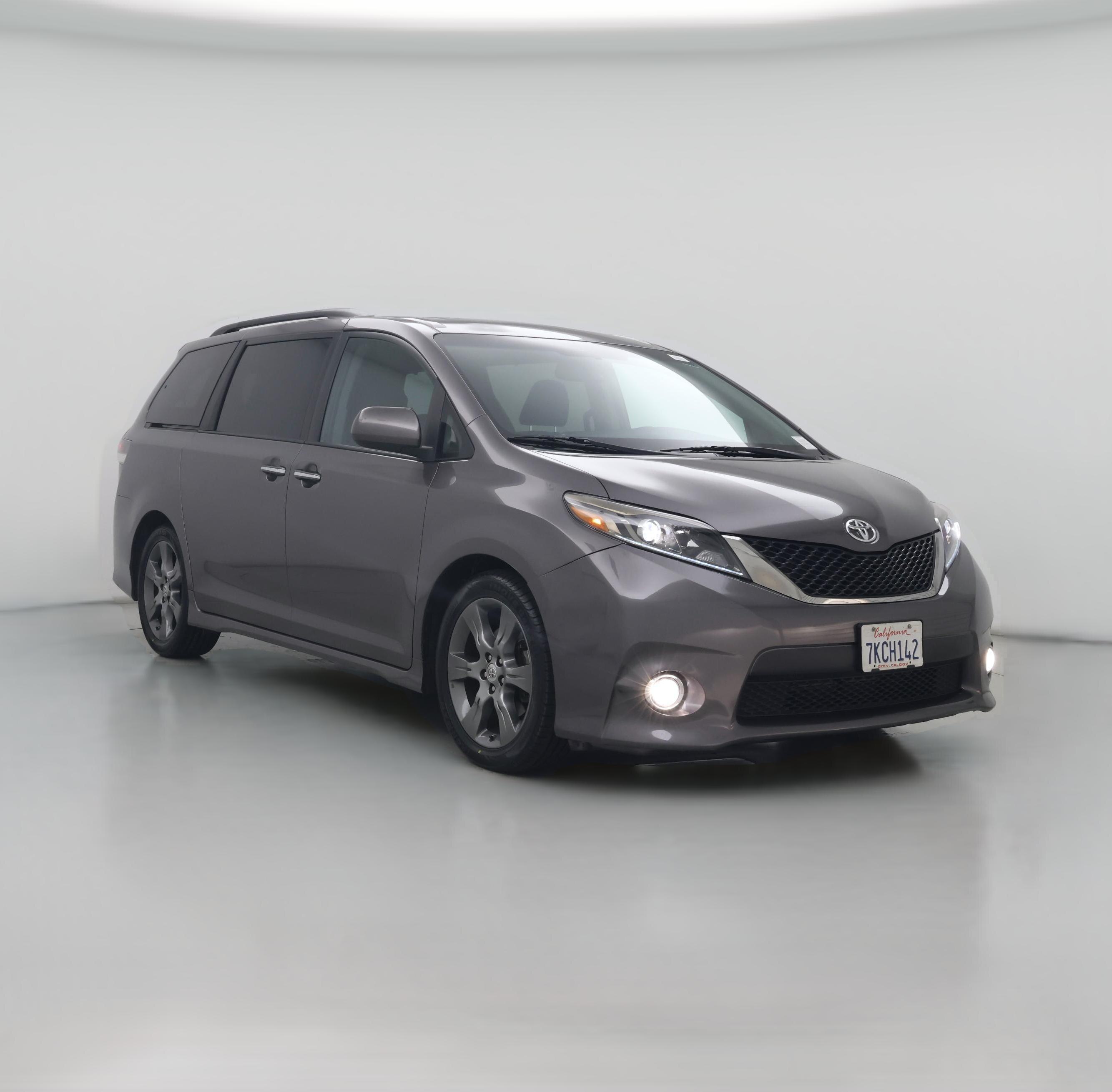 Thumbnail: 2015 Toyota Sienna - 1