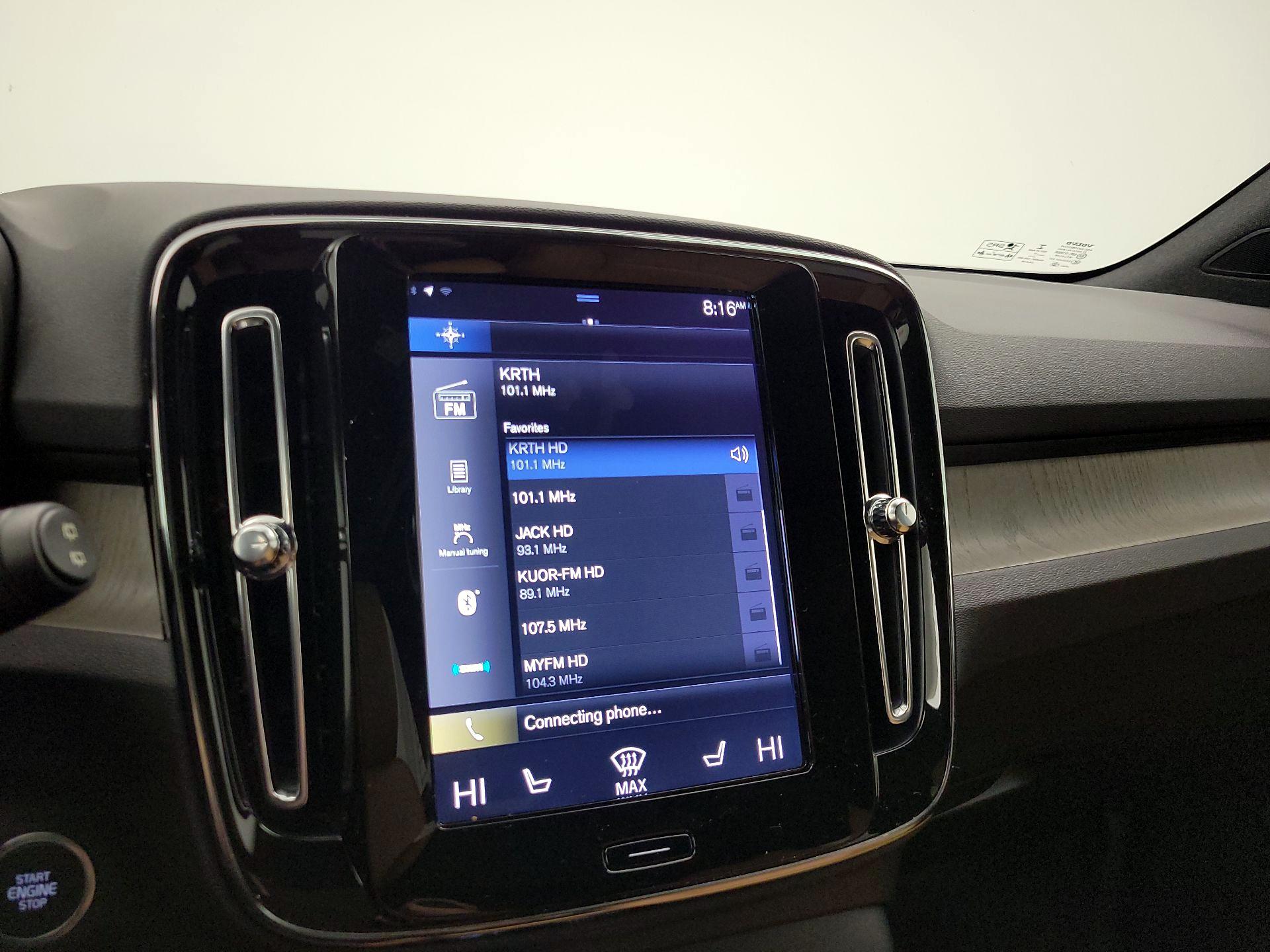 Thumbnail: 2019 Volvo XC40 - 16