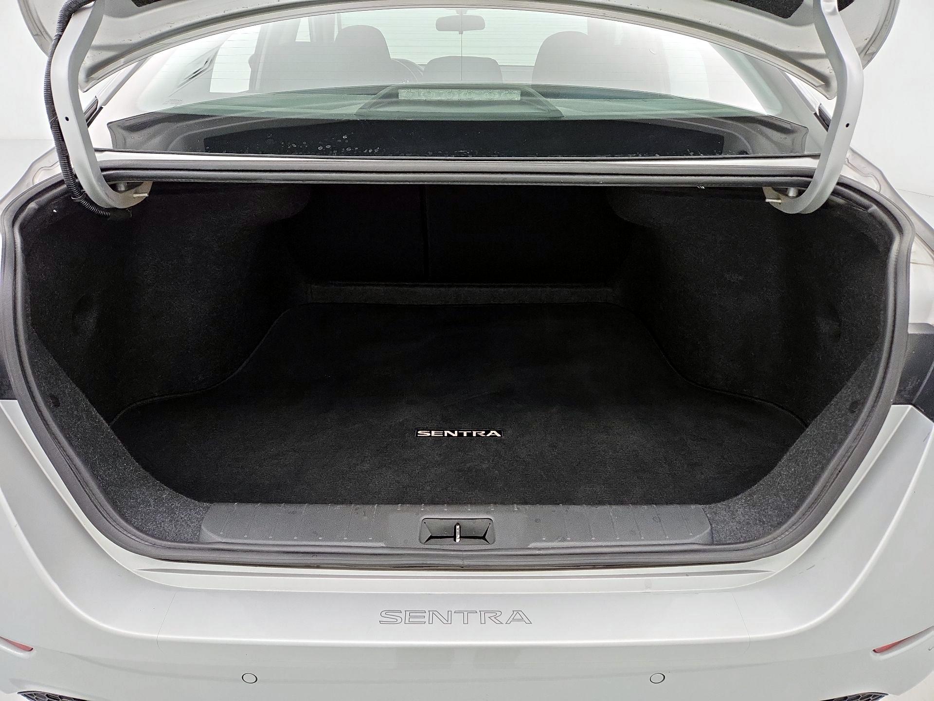 Thumbnail: 2022 Nissan Sentra - 20